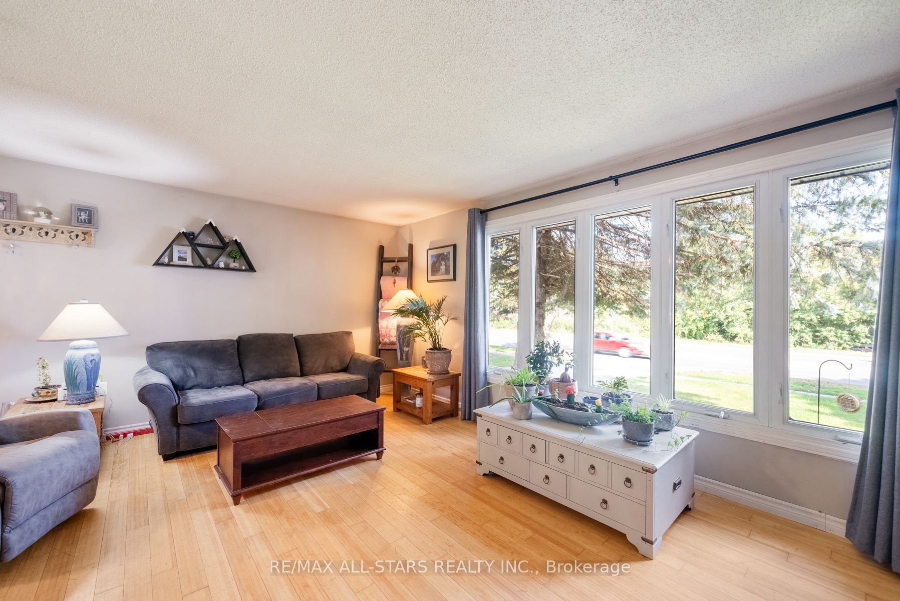 14800 Simcoe Street