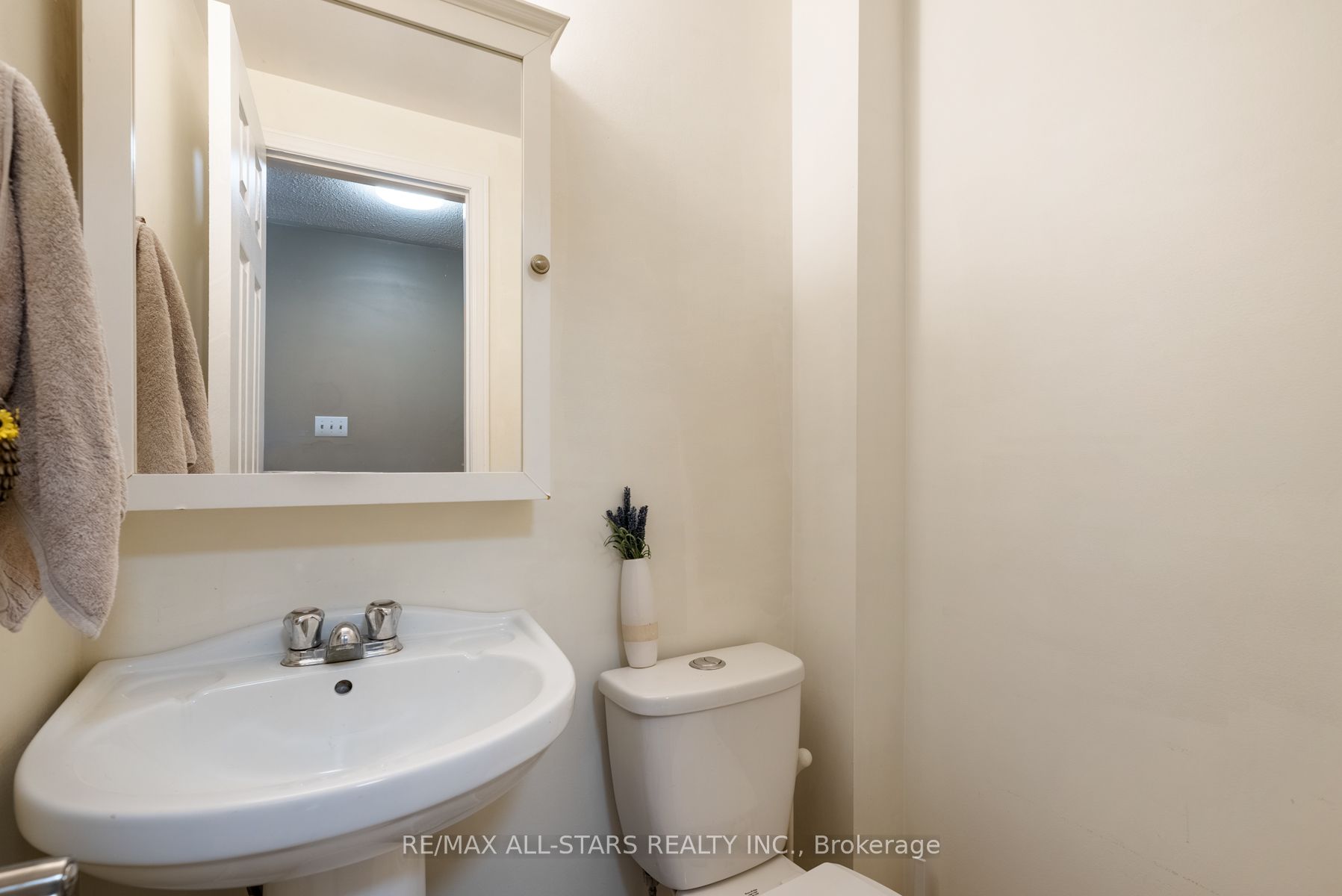 14800 Simcoe Street