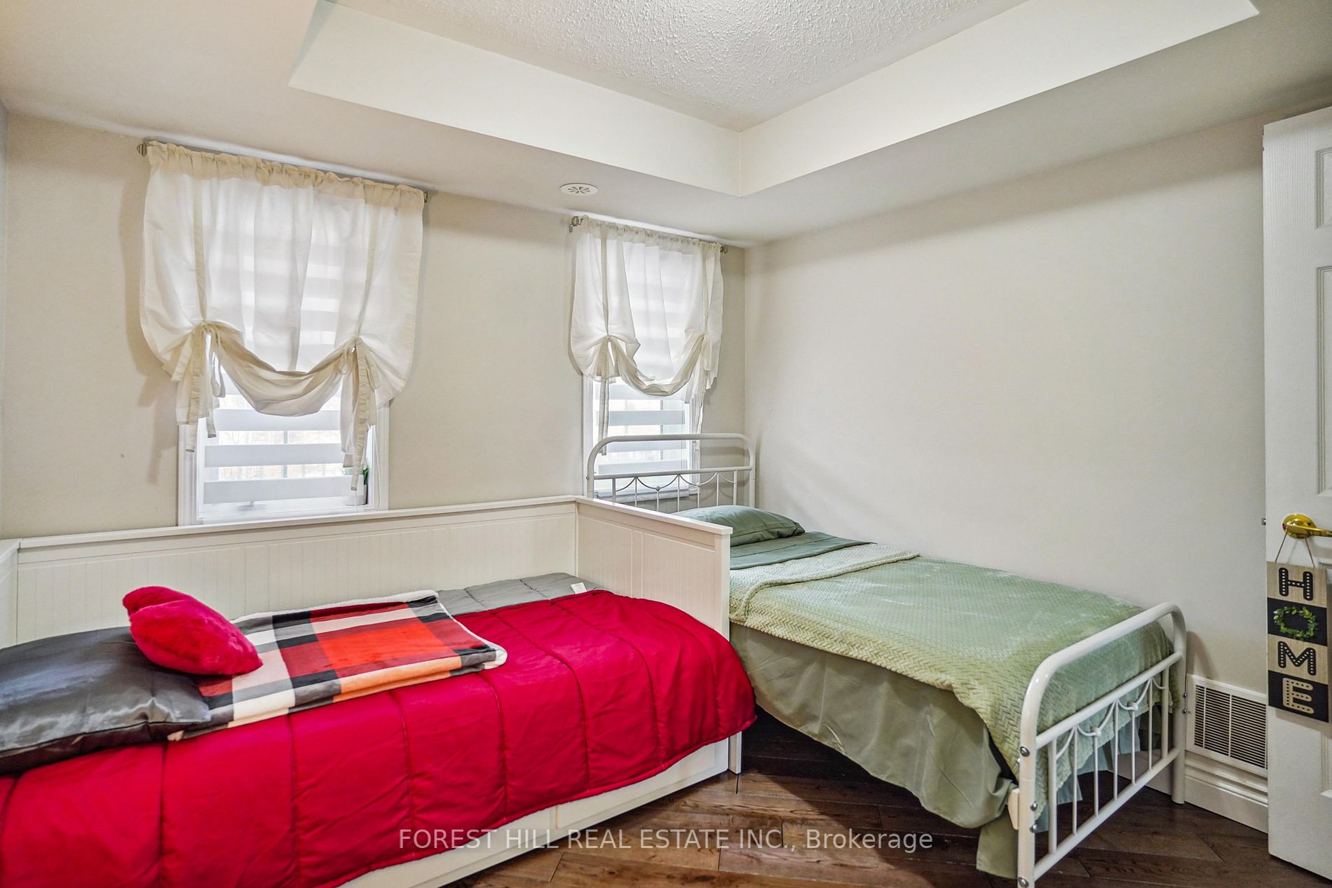 182 Kingston Road W, #60