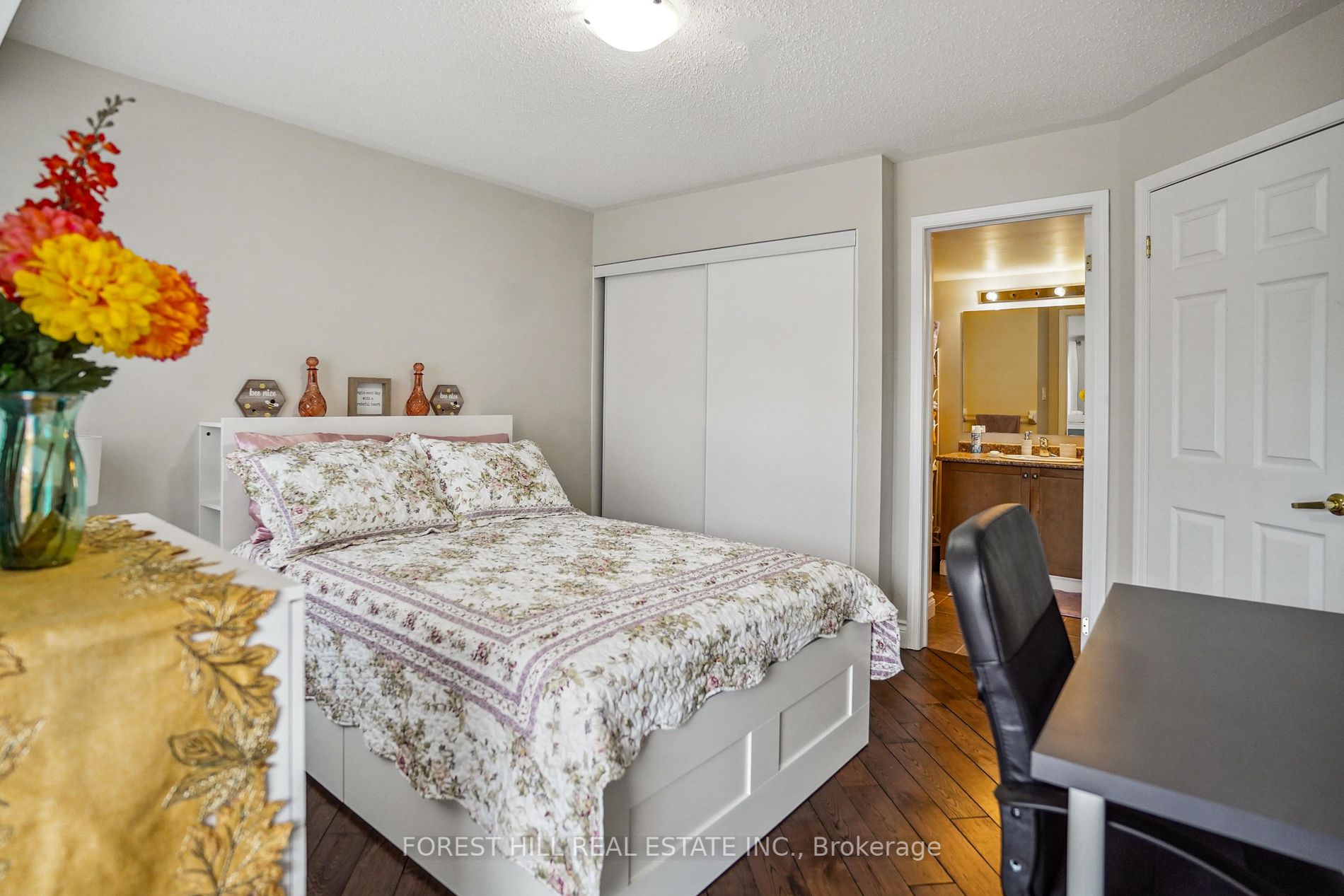 182 Kingston Road W, #60