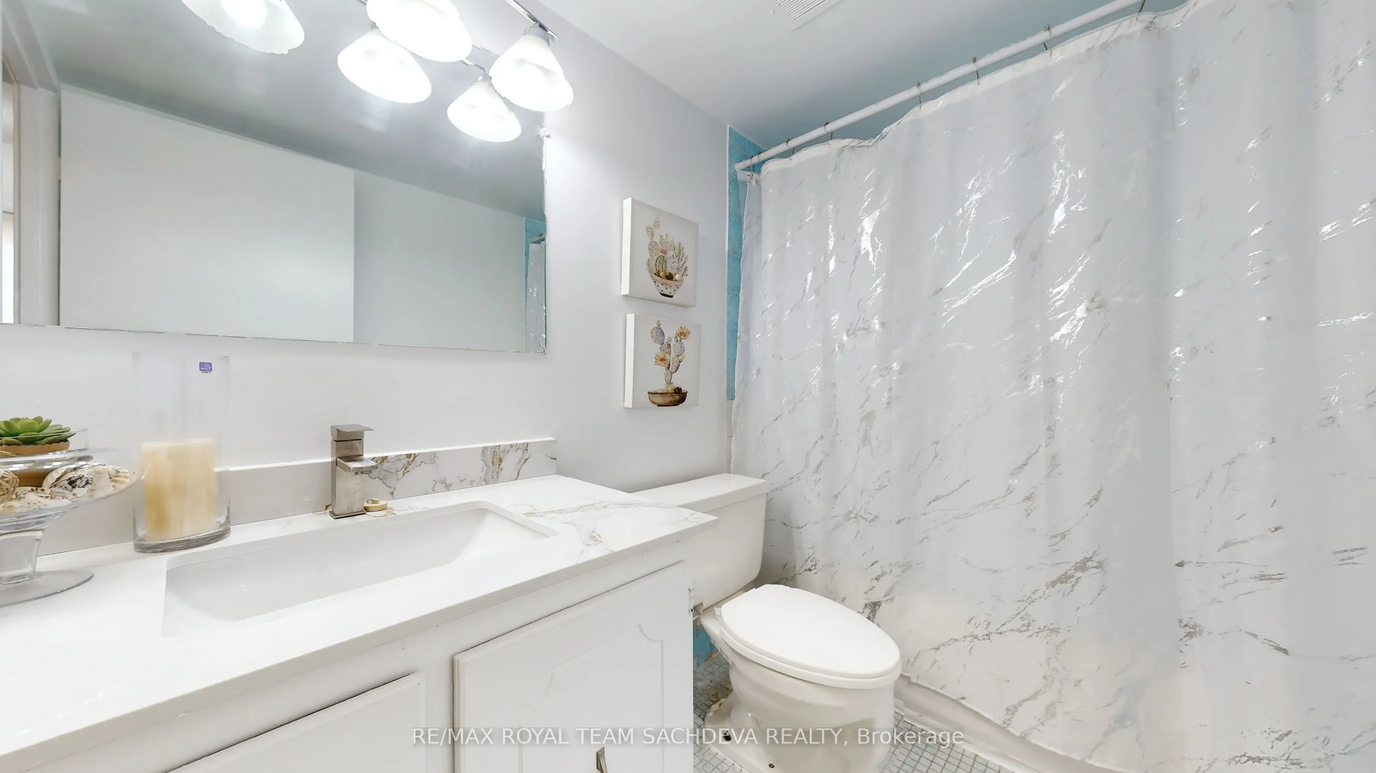 3380 Eglinton Avenue E, #1709