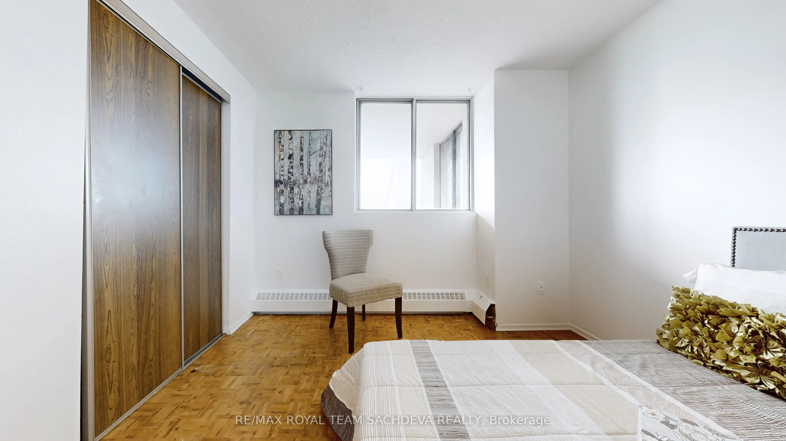 3380 Eglinton Avenue E, #1709