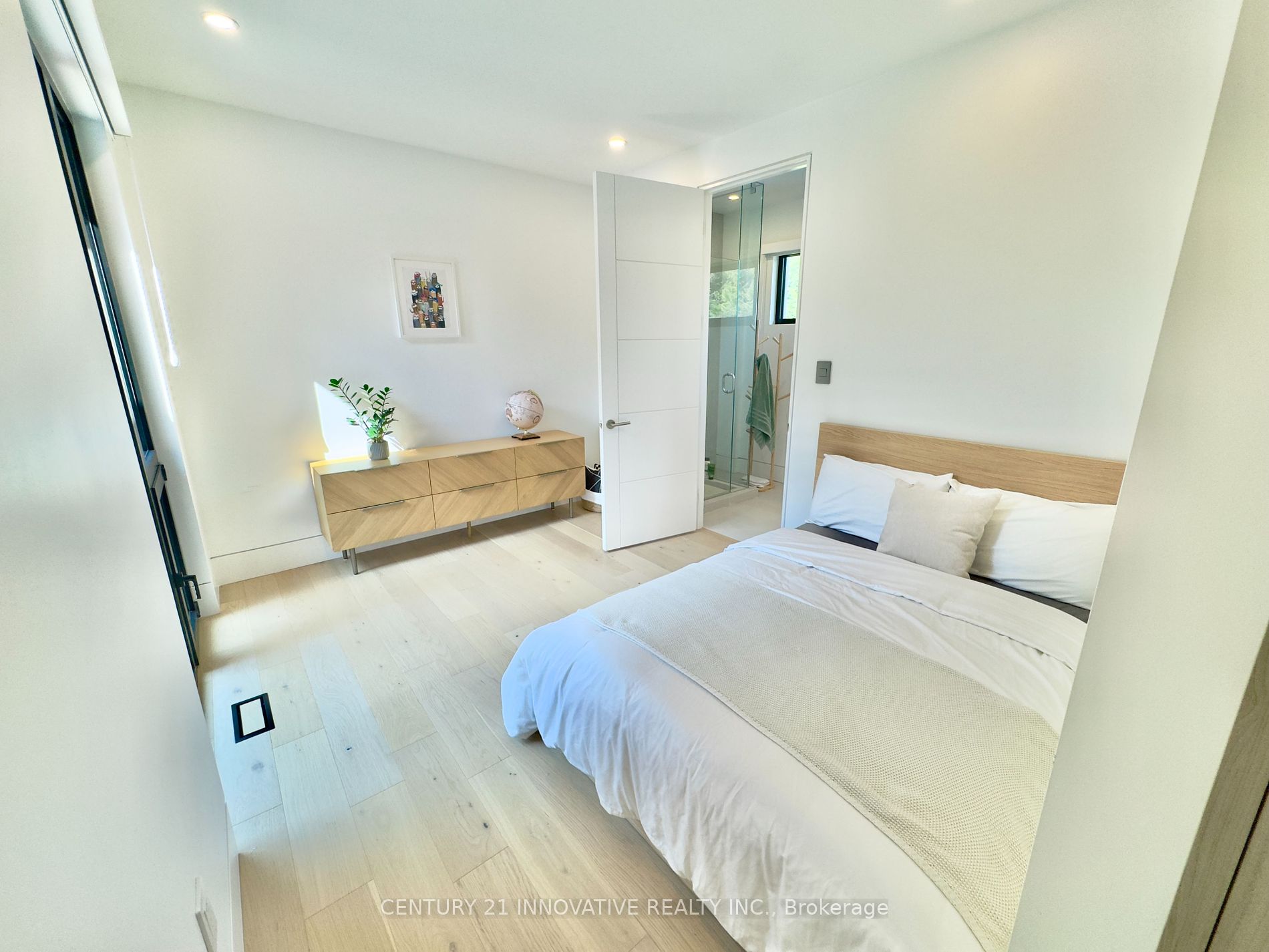 10 Haida Court