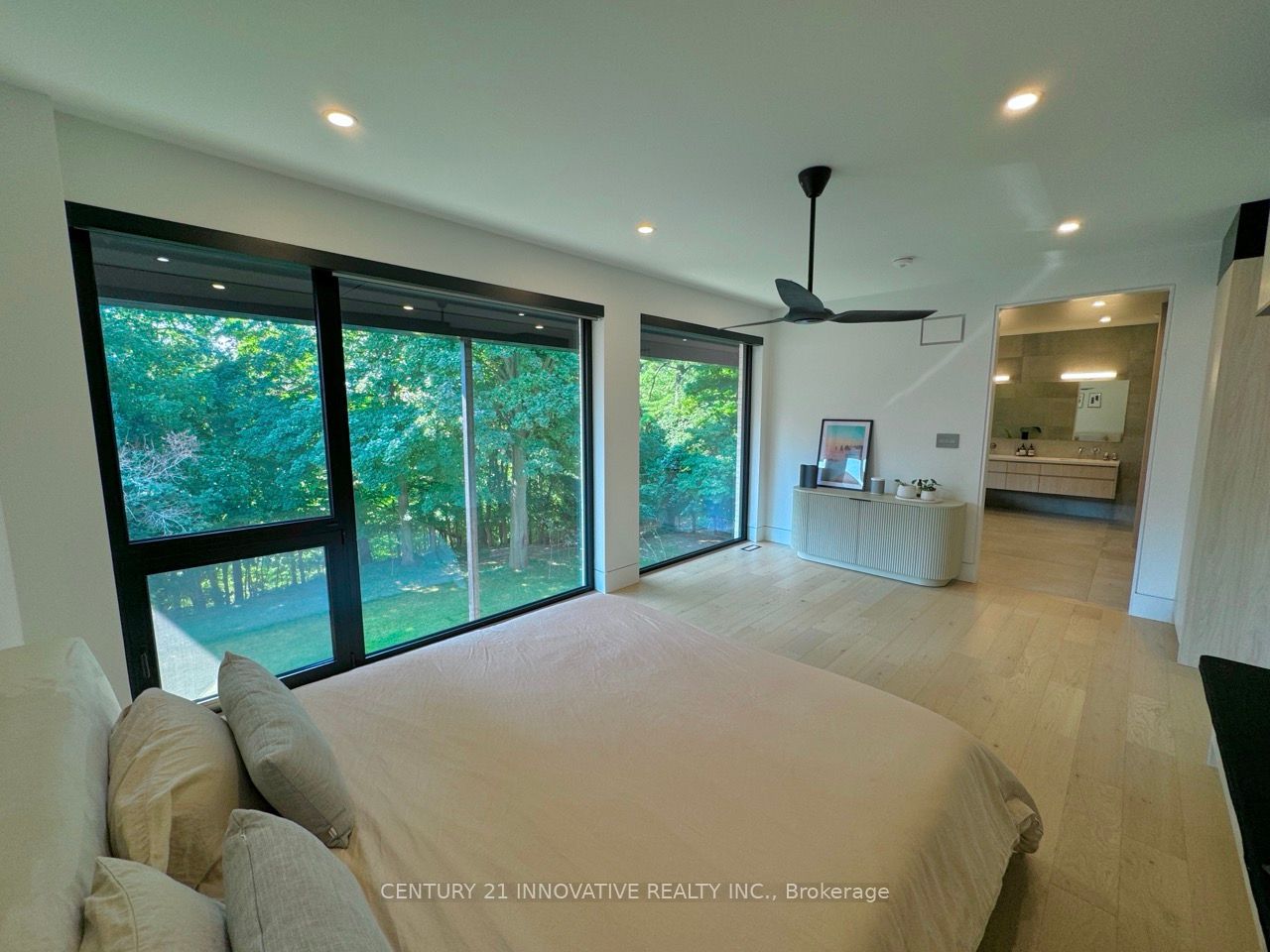 10 Haida Court