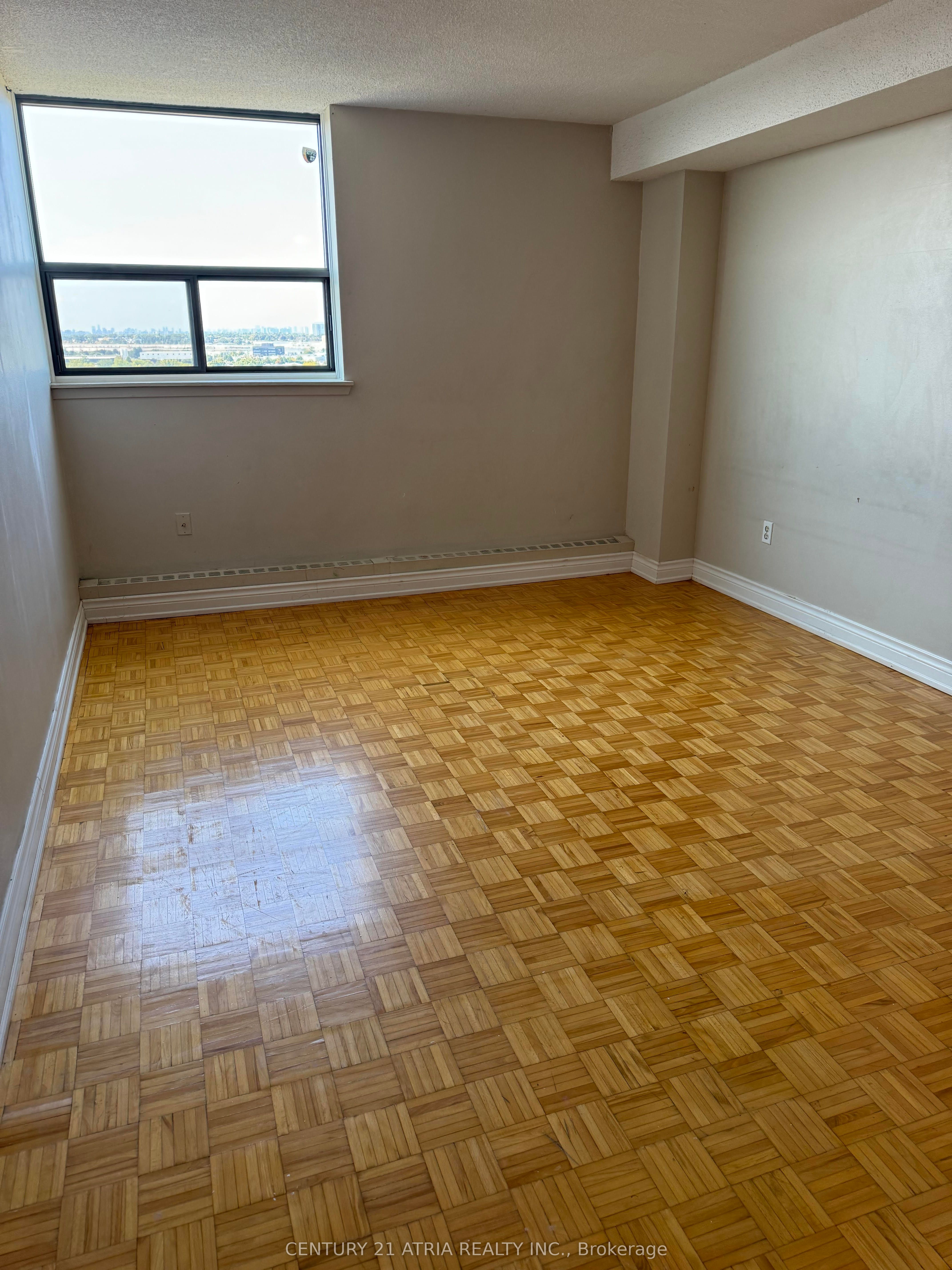 100 Wingarden Court, #1513