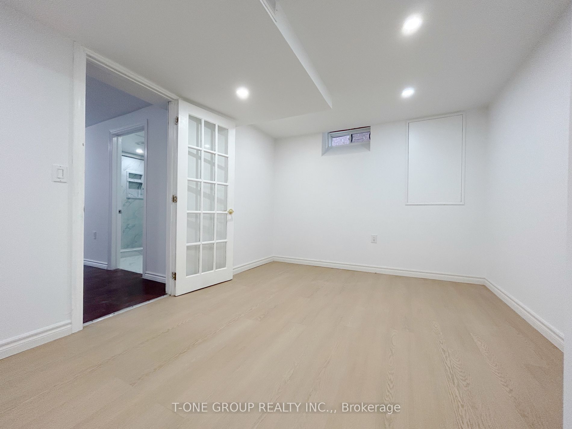 17 Bradbury Cres