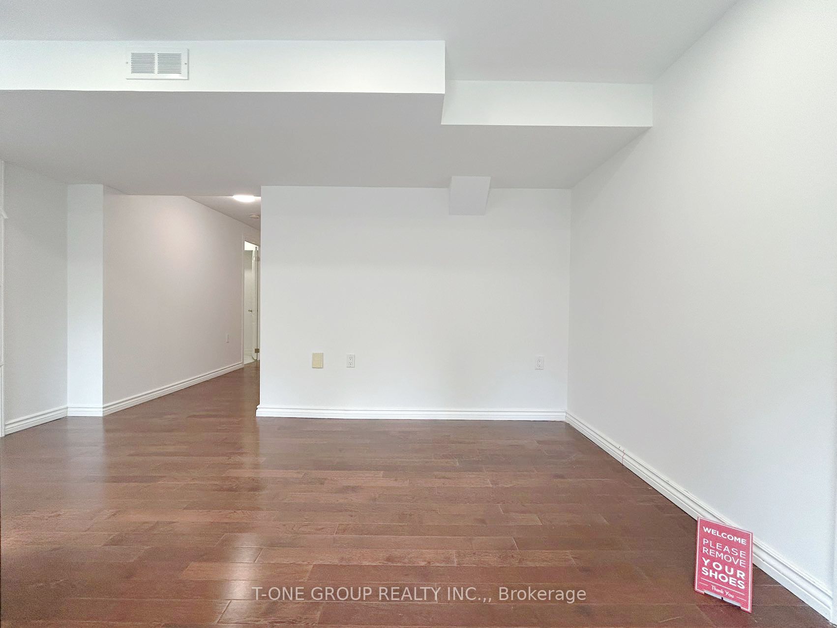 17 Bradbury Cres