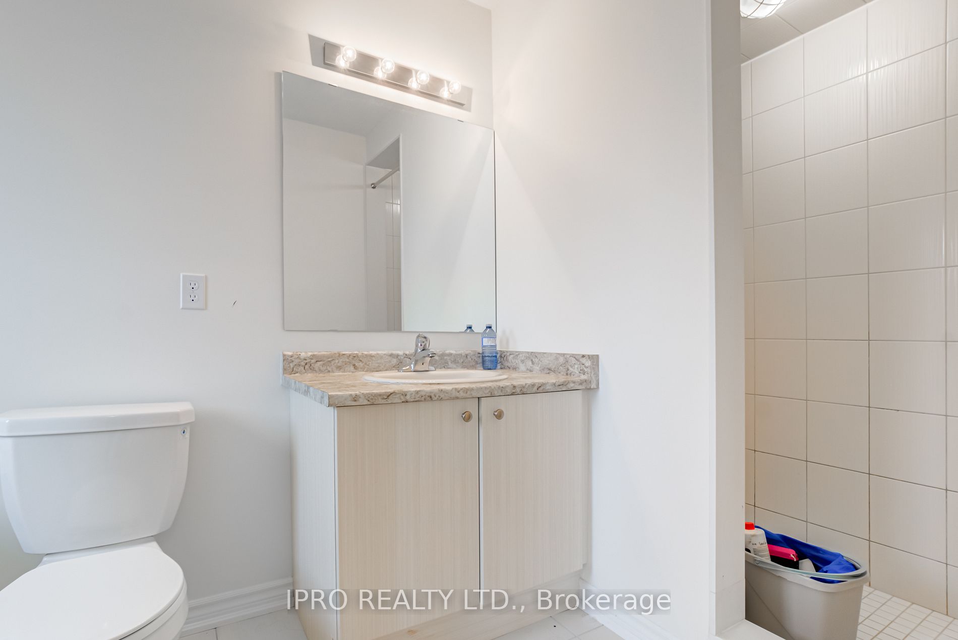1113 Skyridge Boulevard