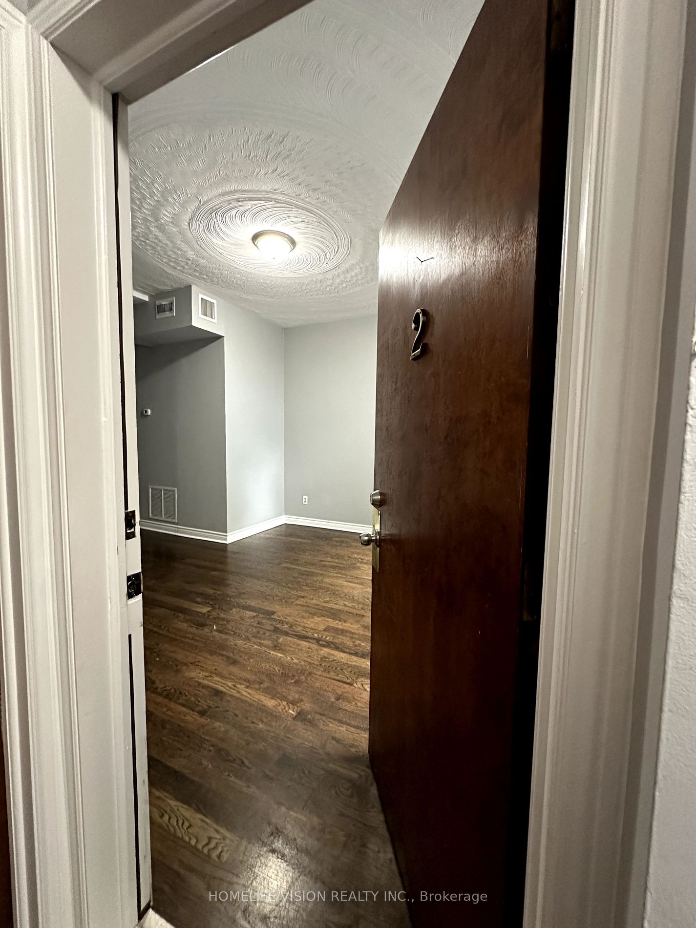 2024 Queen Street E #Apt 2