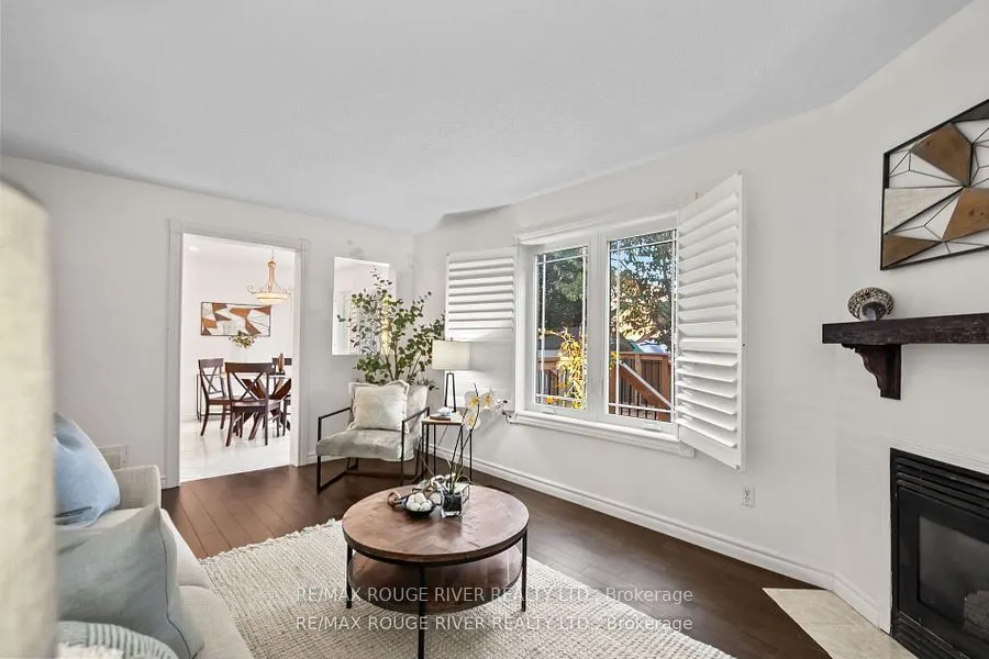 31 Kerrison Drive W