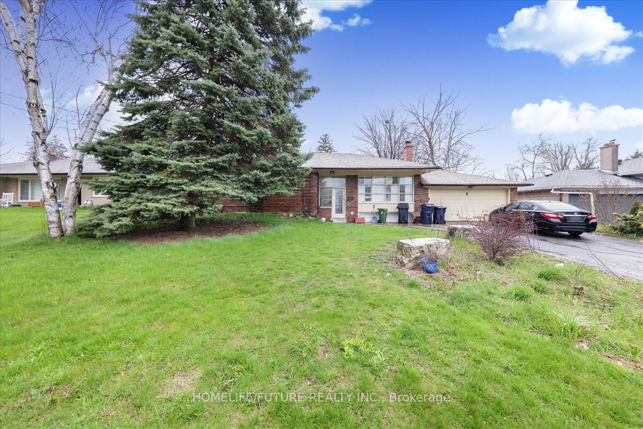 8 Bonacres Avenue
