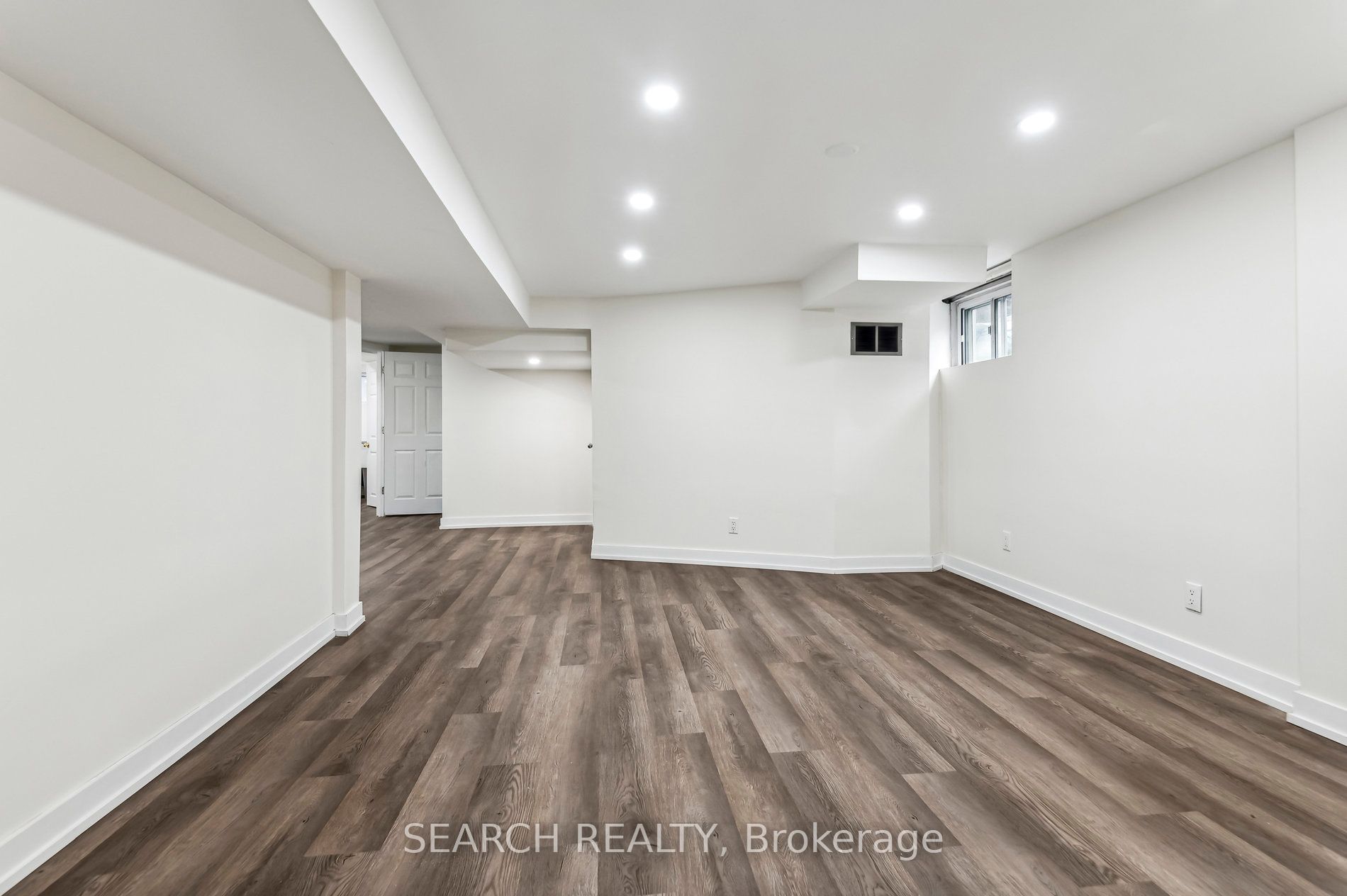 7 Garrick Road