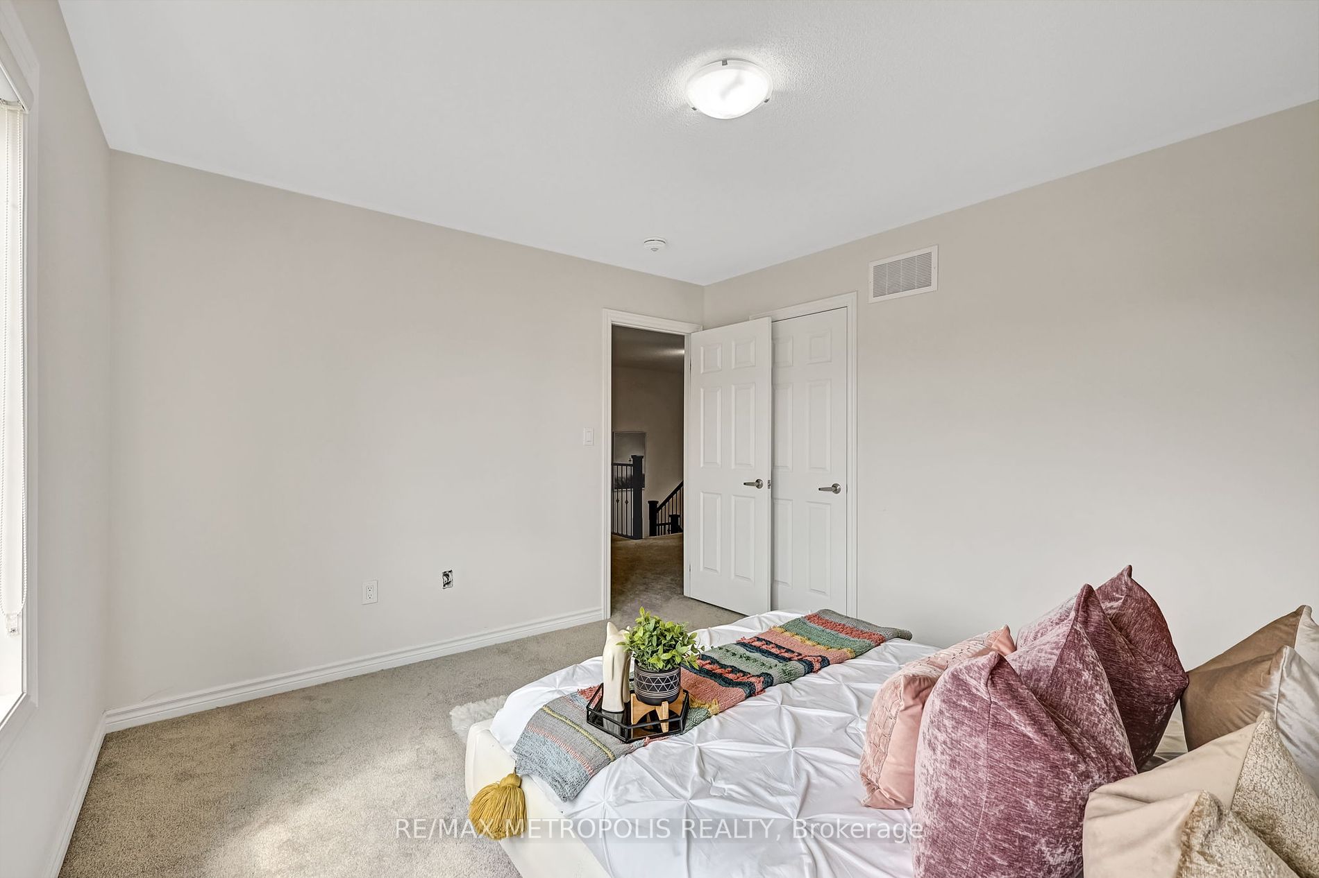 15 Douglas Kemp Crescent