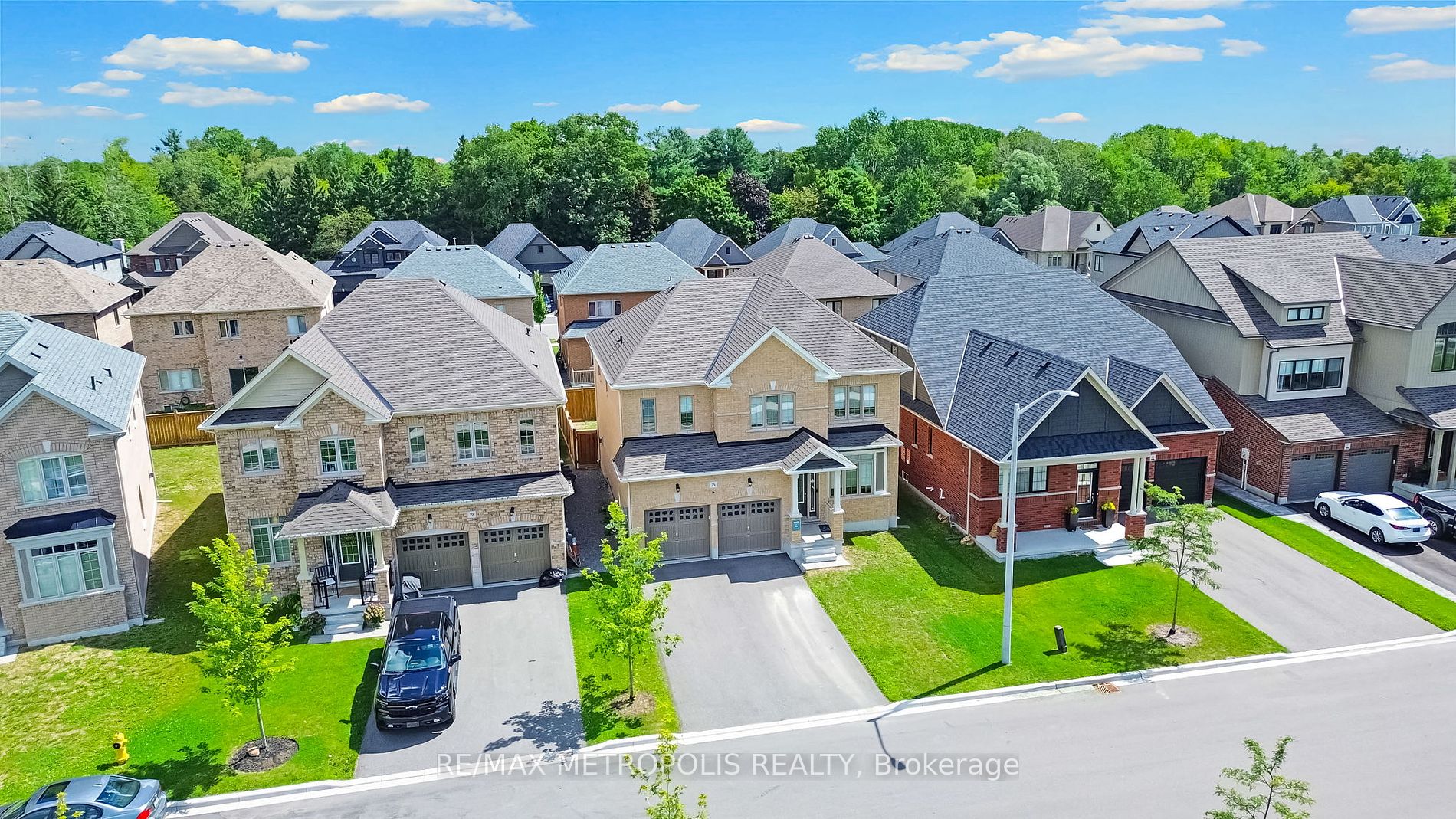 15 Douglas Kemp Crescent