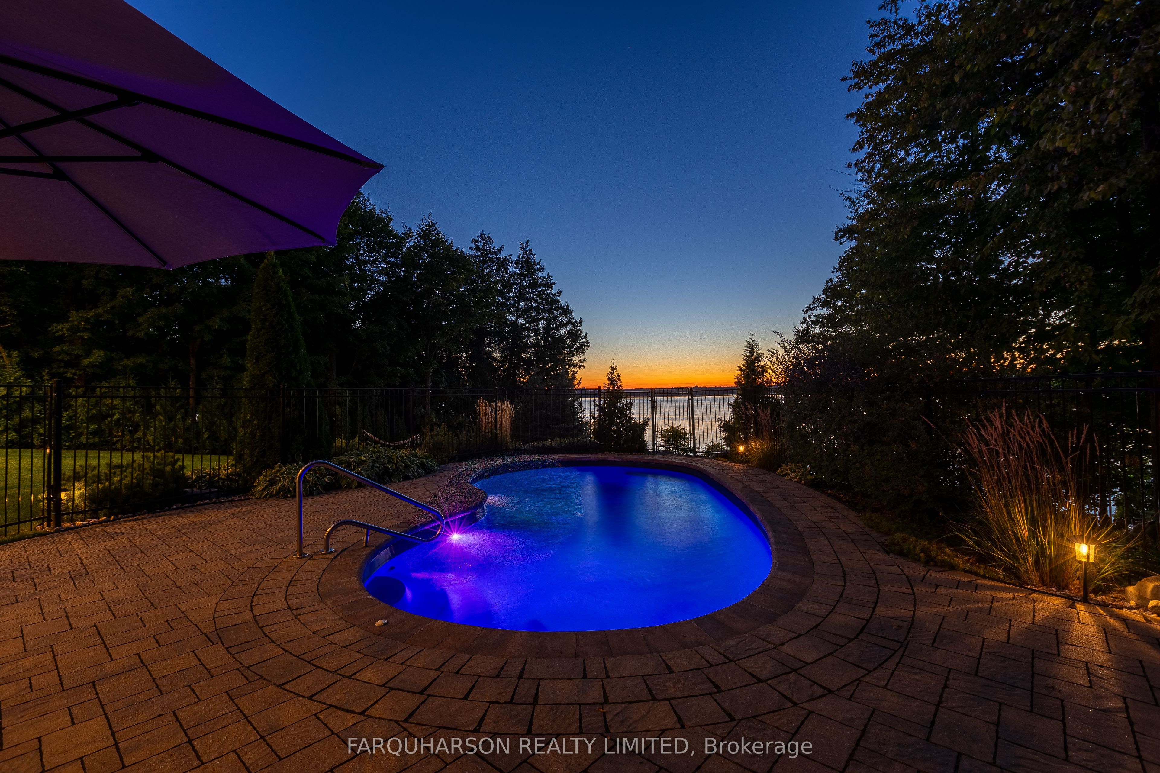 100 Ambleside Drive