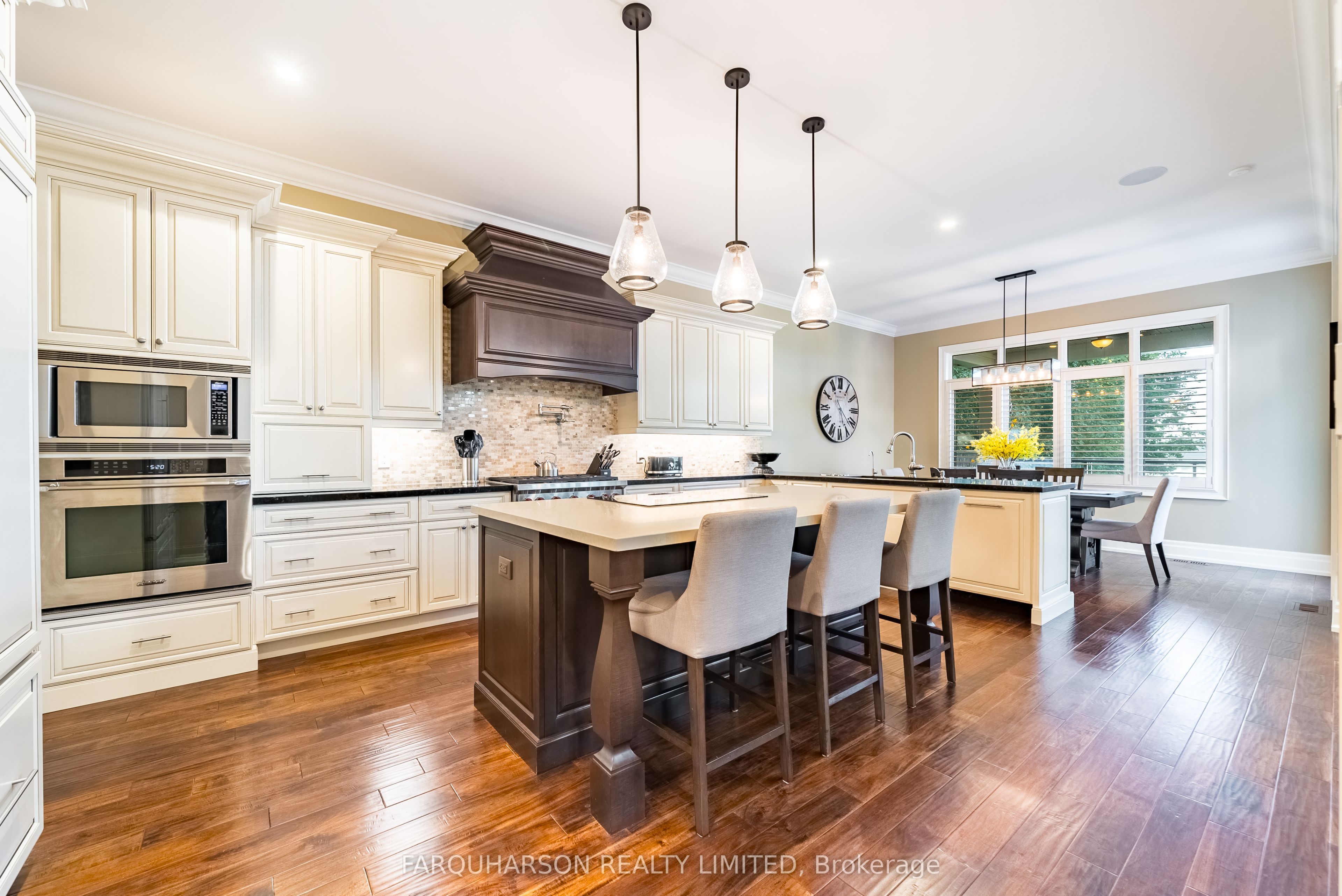 100 Ambleside Drive