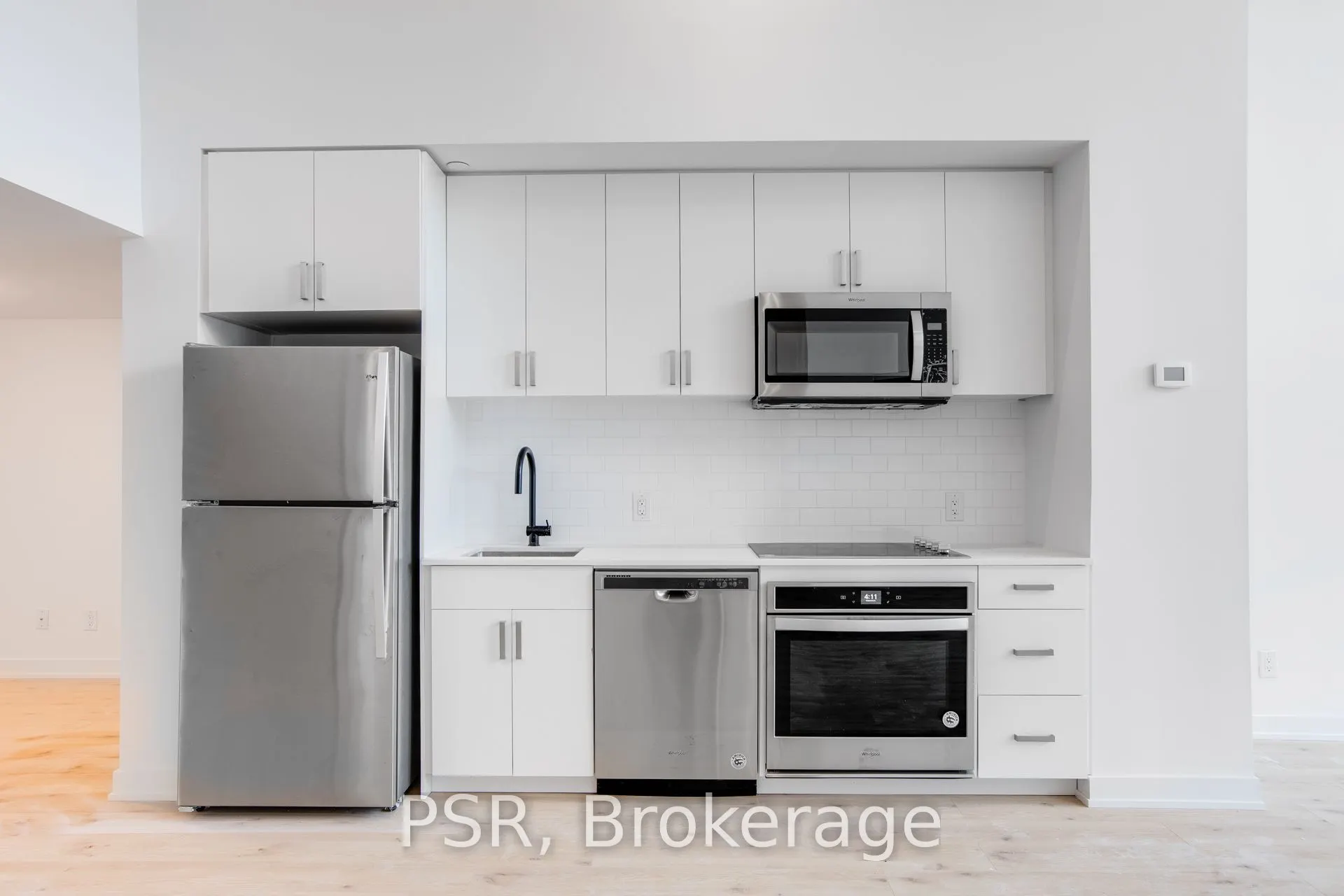 2799 Kingston Road, #Th105