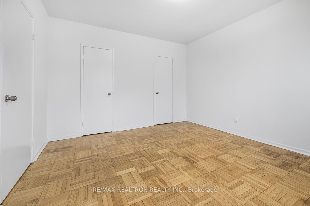 156 Kingston Road, #10
