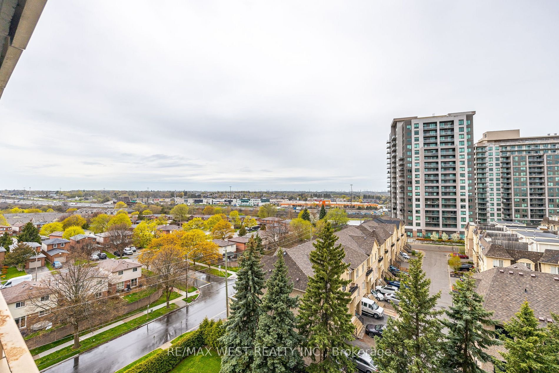 1210 Radom Street, #910