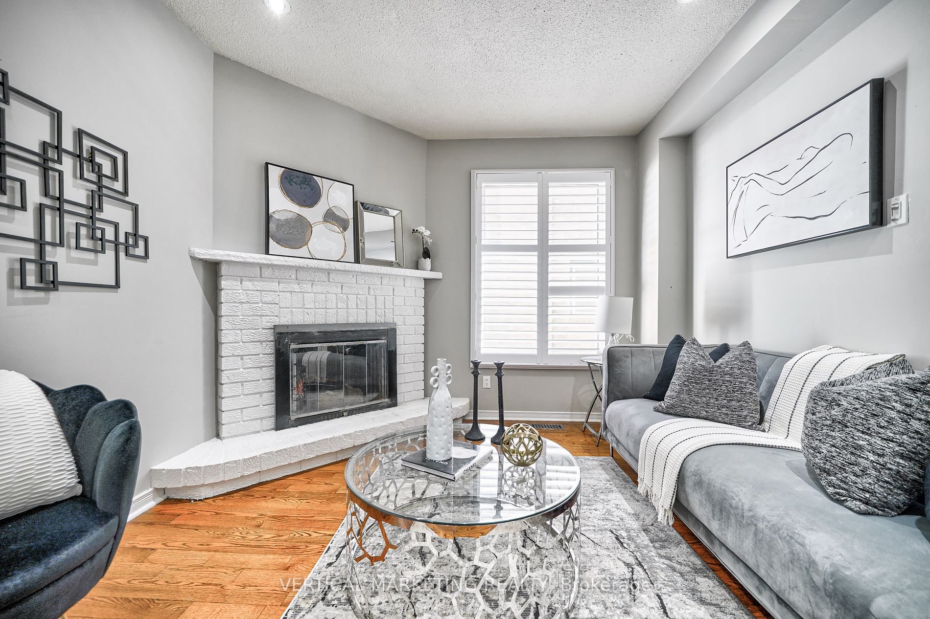 4 Radford Drive