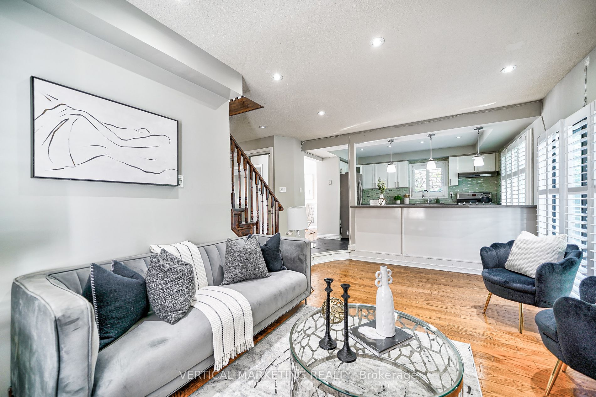 4 Radford Drive