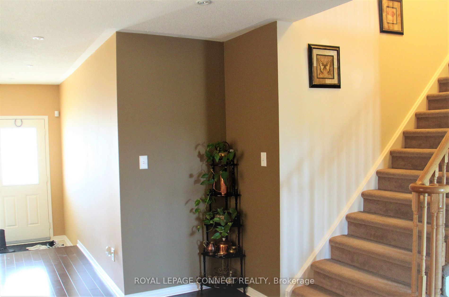 10 Atherton Avenue