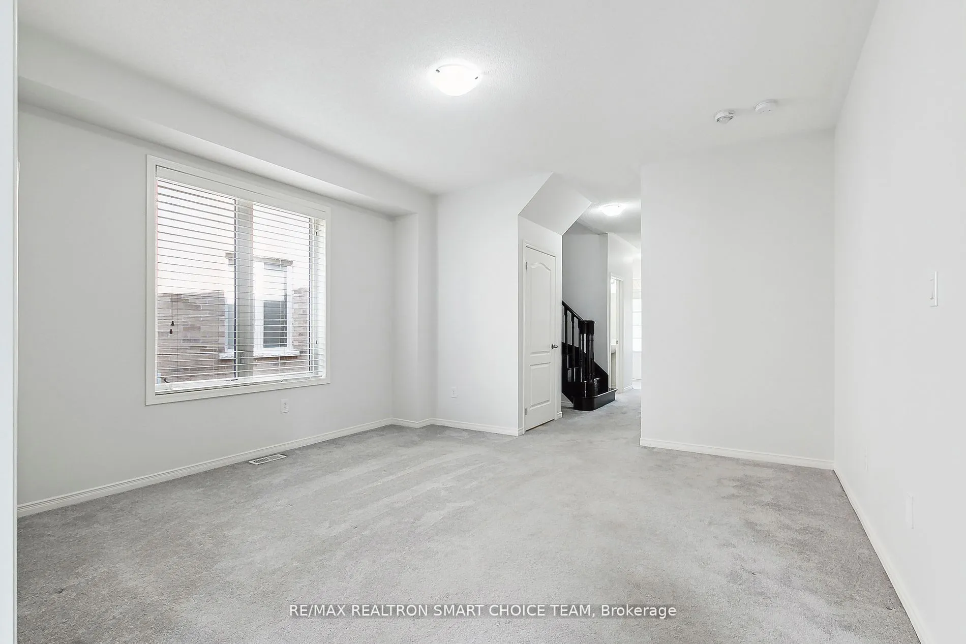2544 Bandsman Crescent