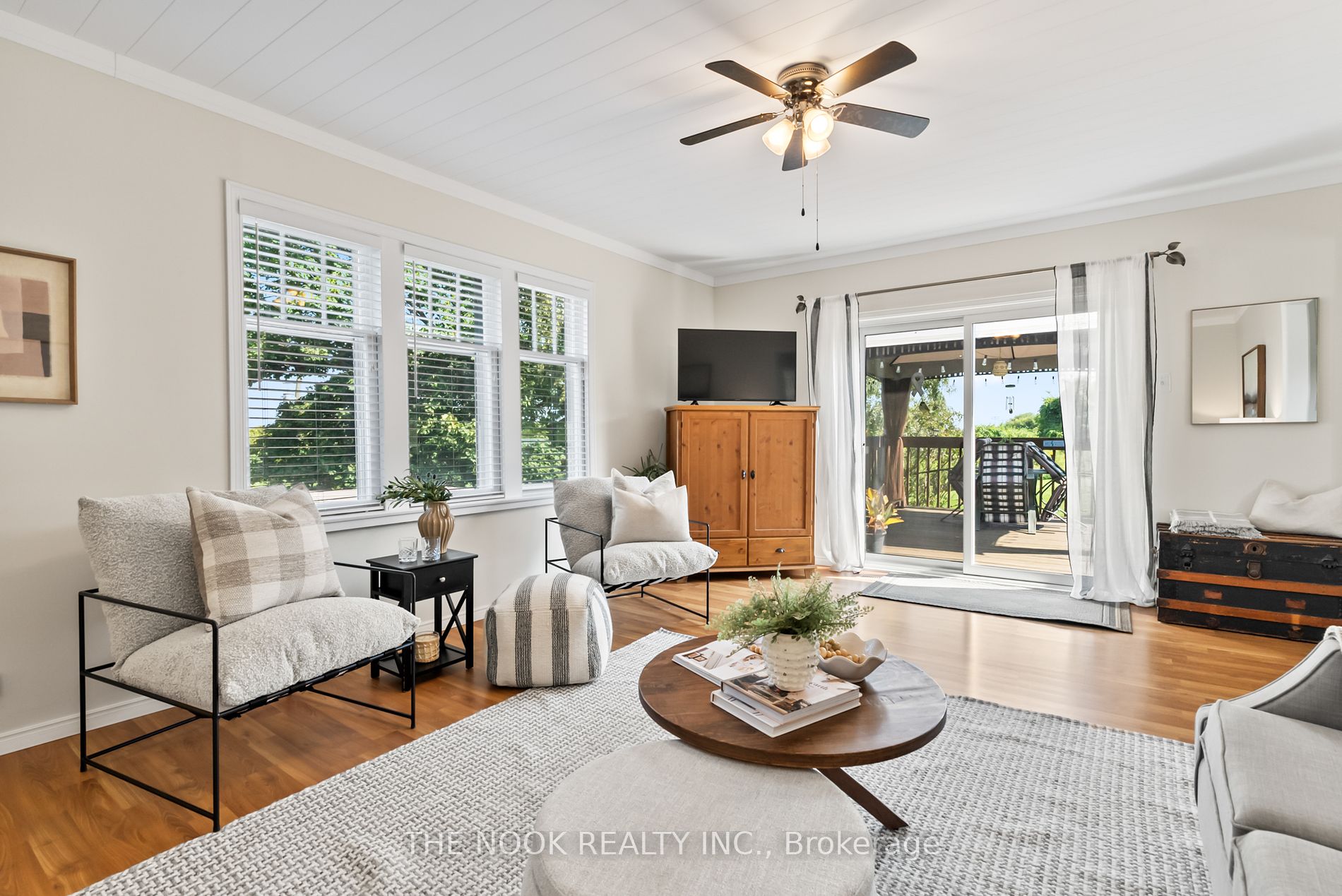 2359 Baseline Road W