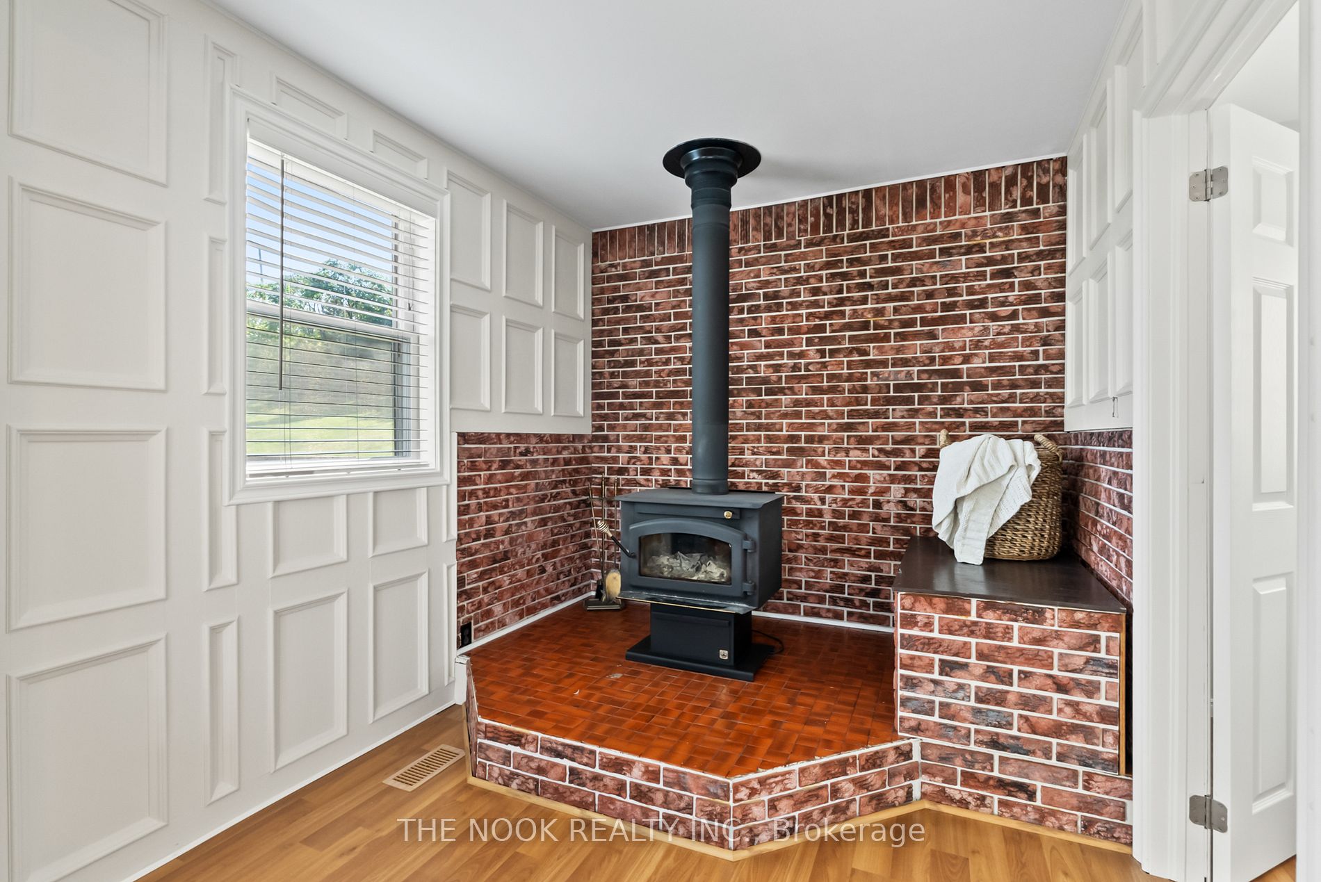 2359 Baseline Road W