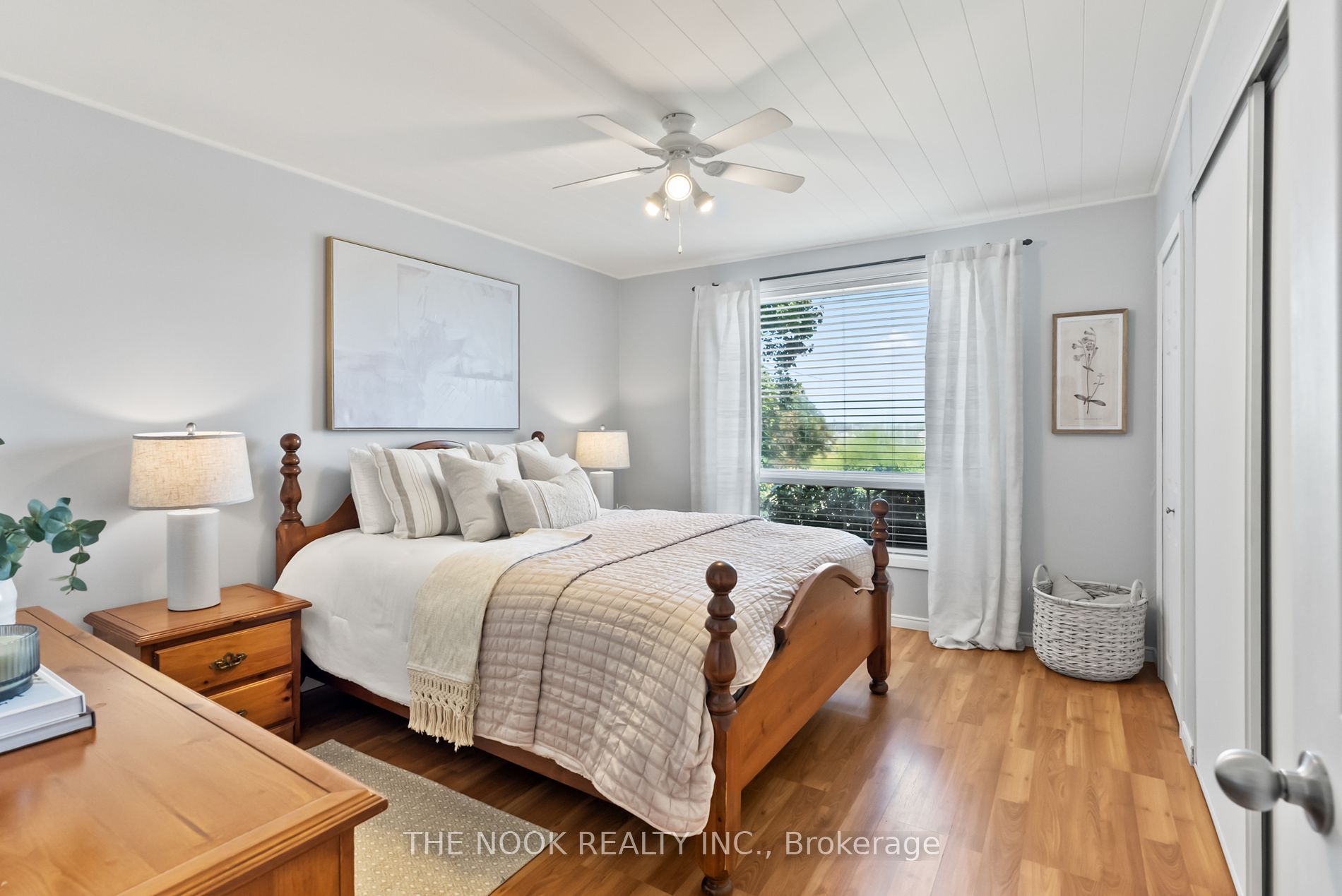 2359 Baseline Road W