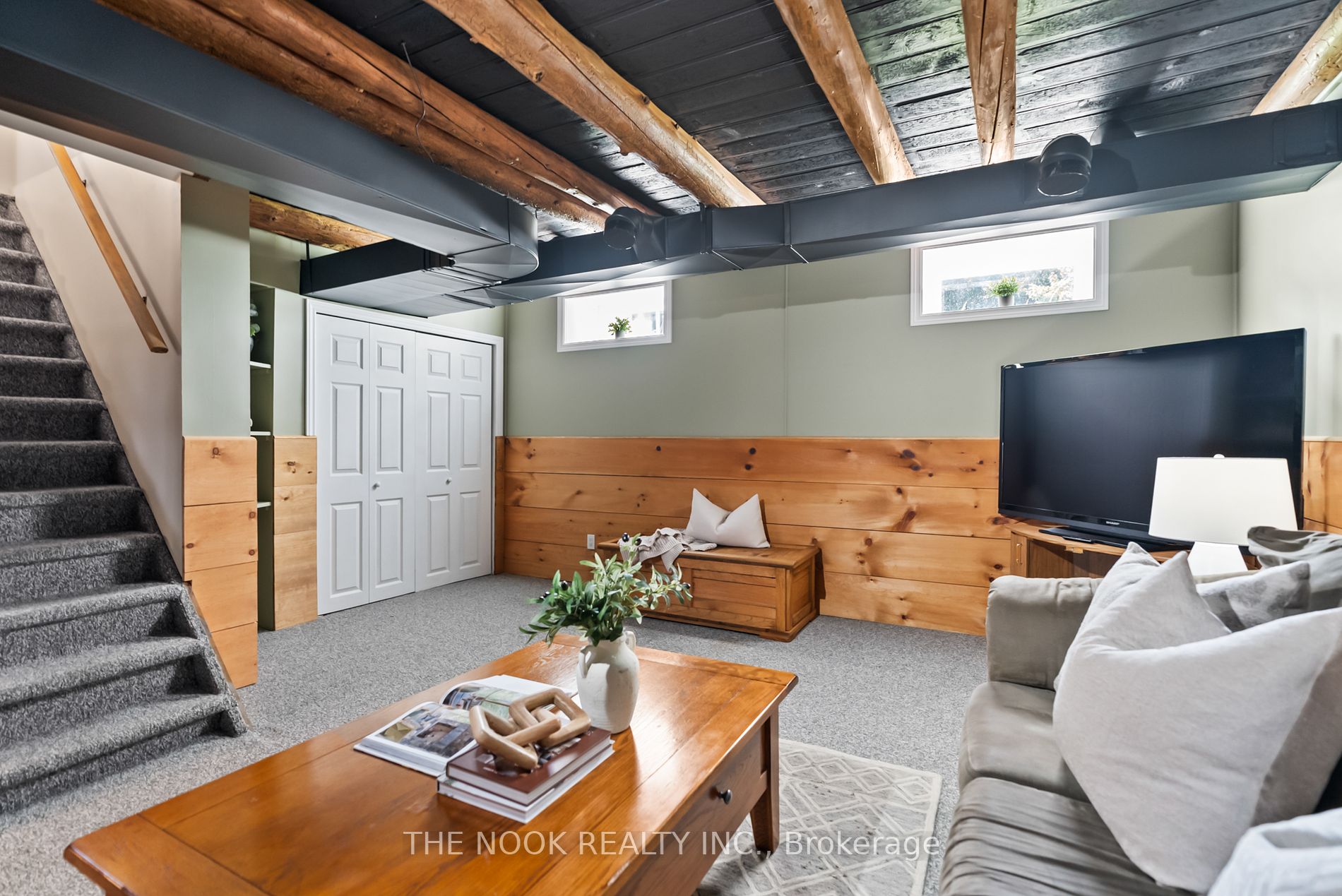 2359 Baseline Road W