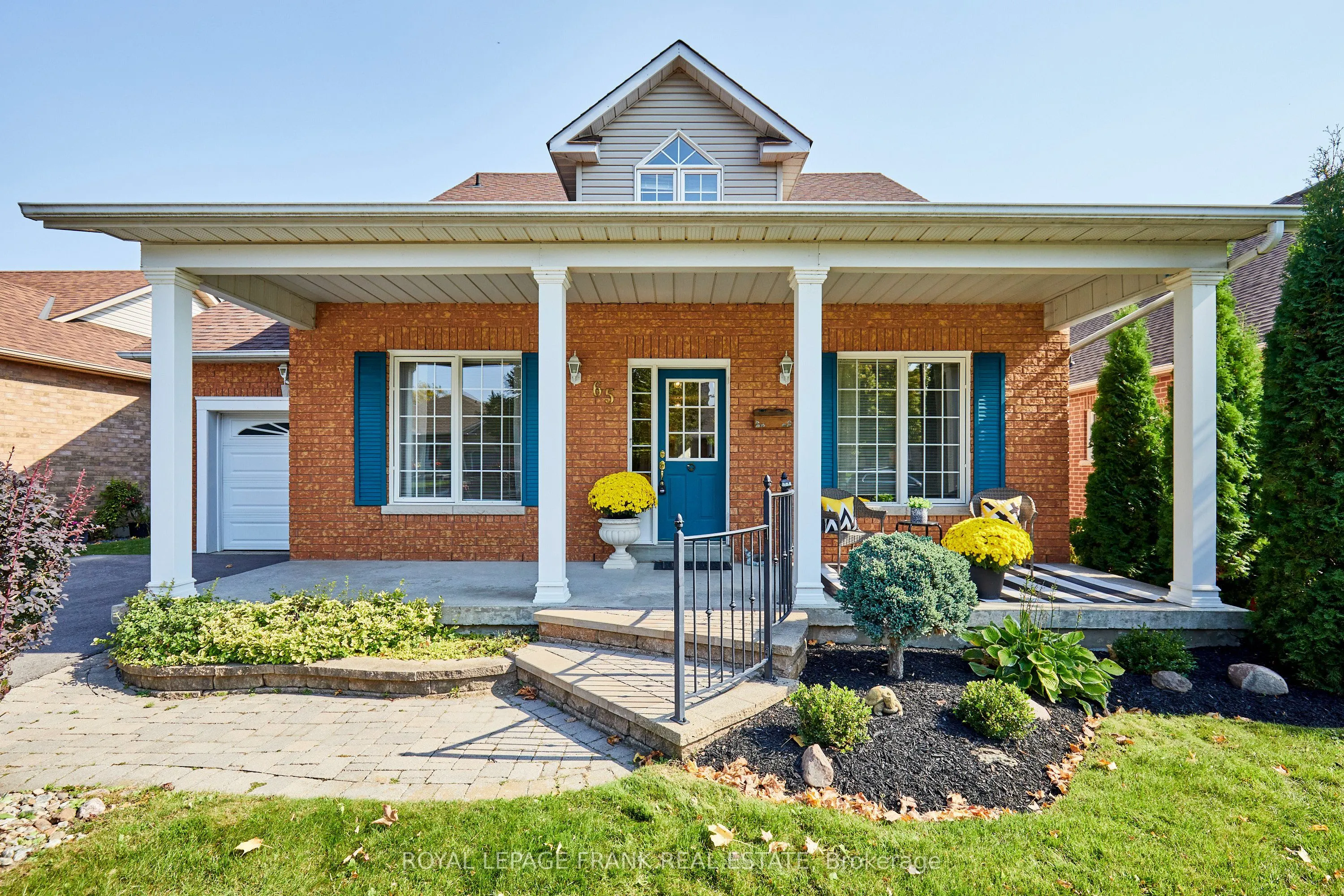 65 Waterbury Crescent
