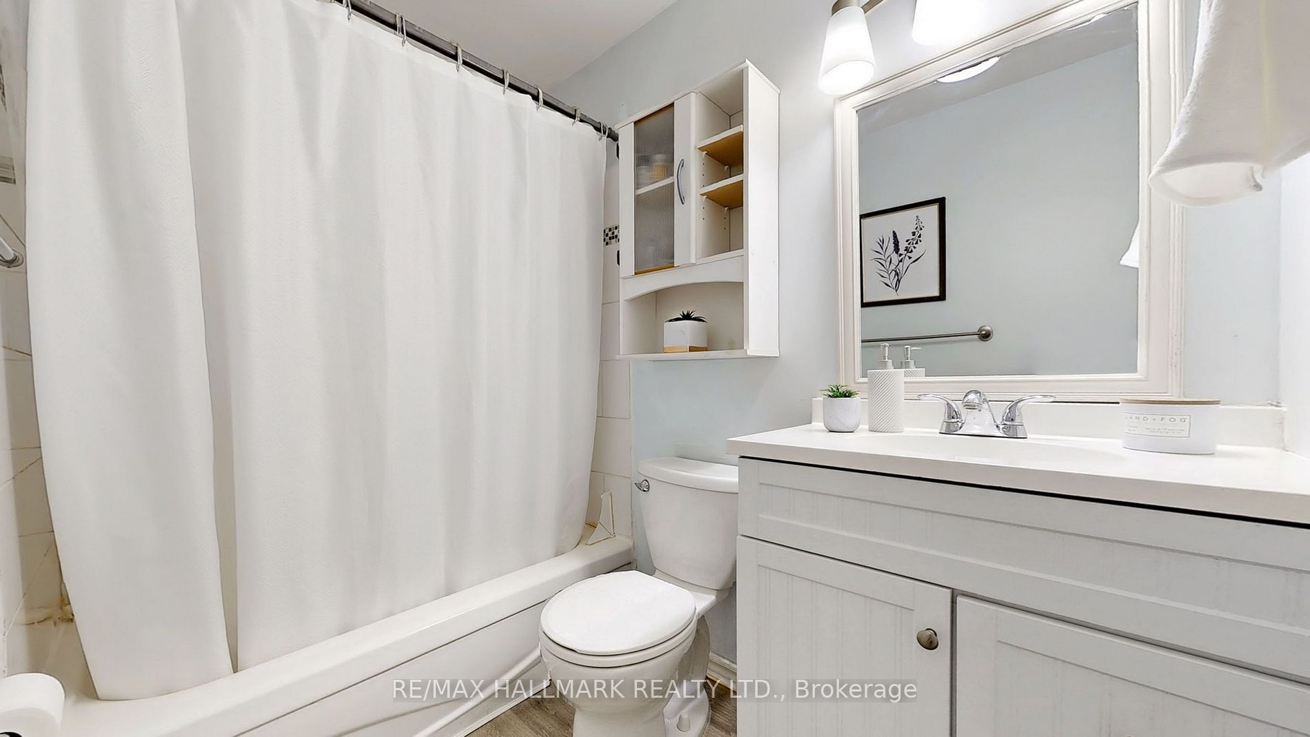 101 Dovedale Drive, #27