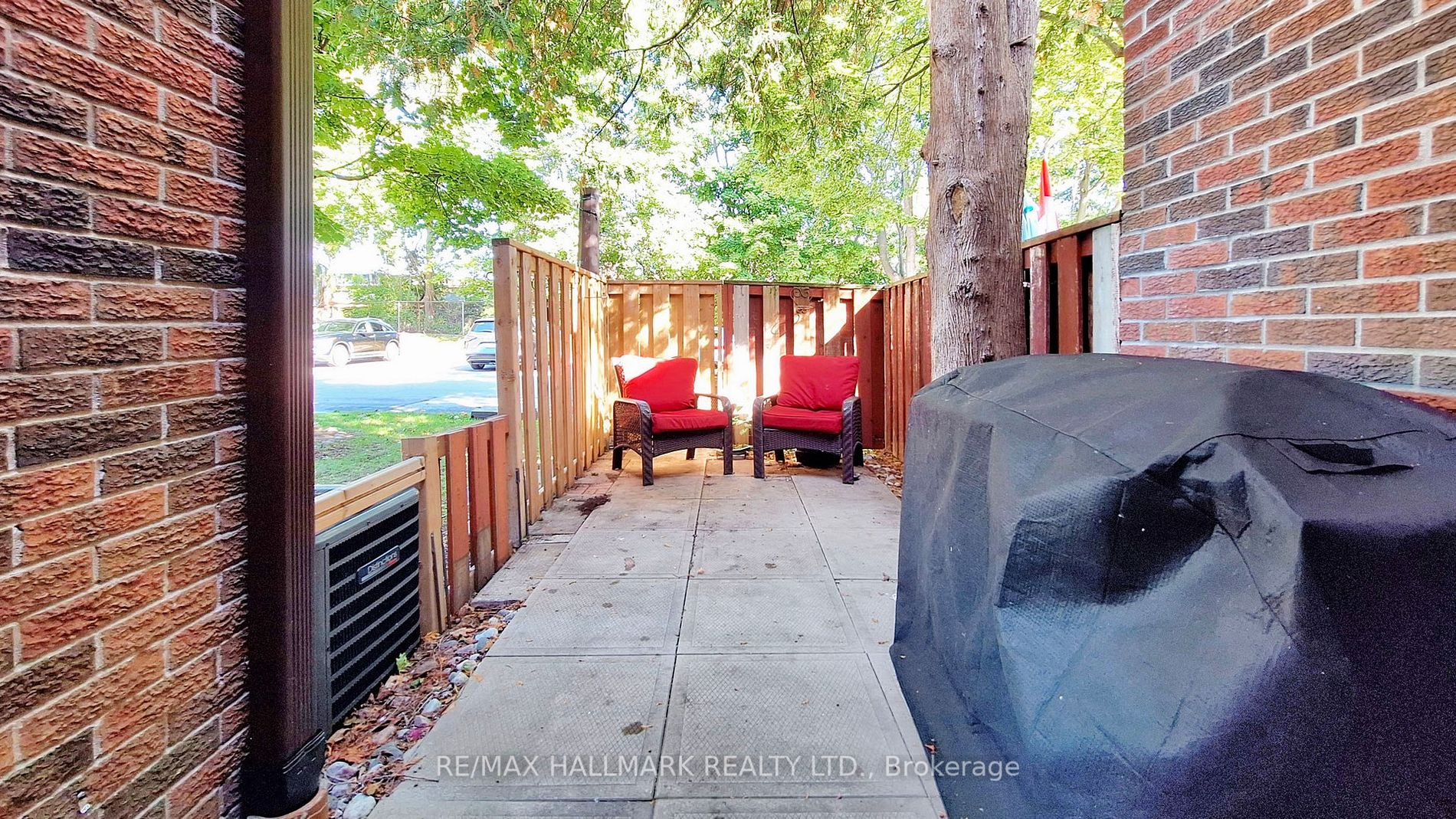 101 Dovedale Drive, #27