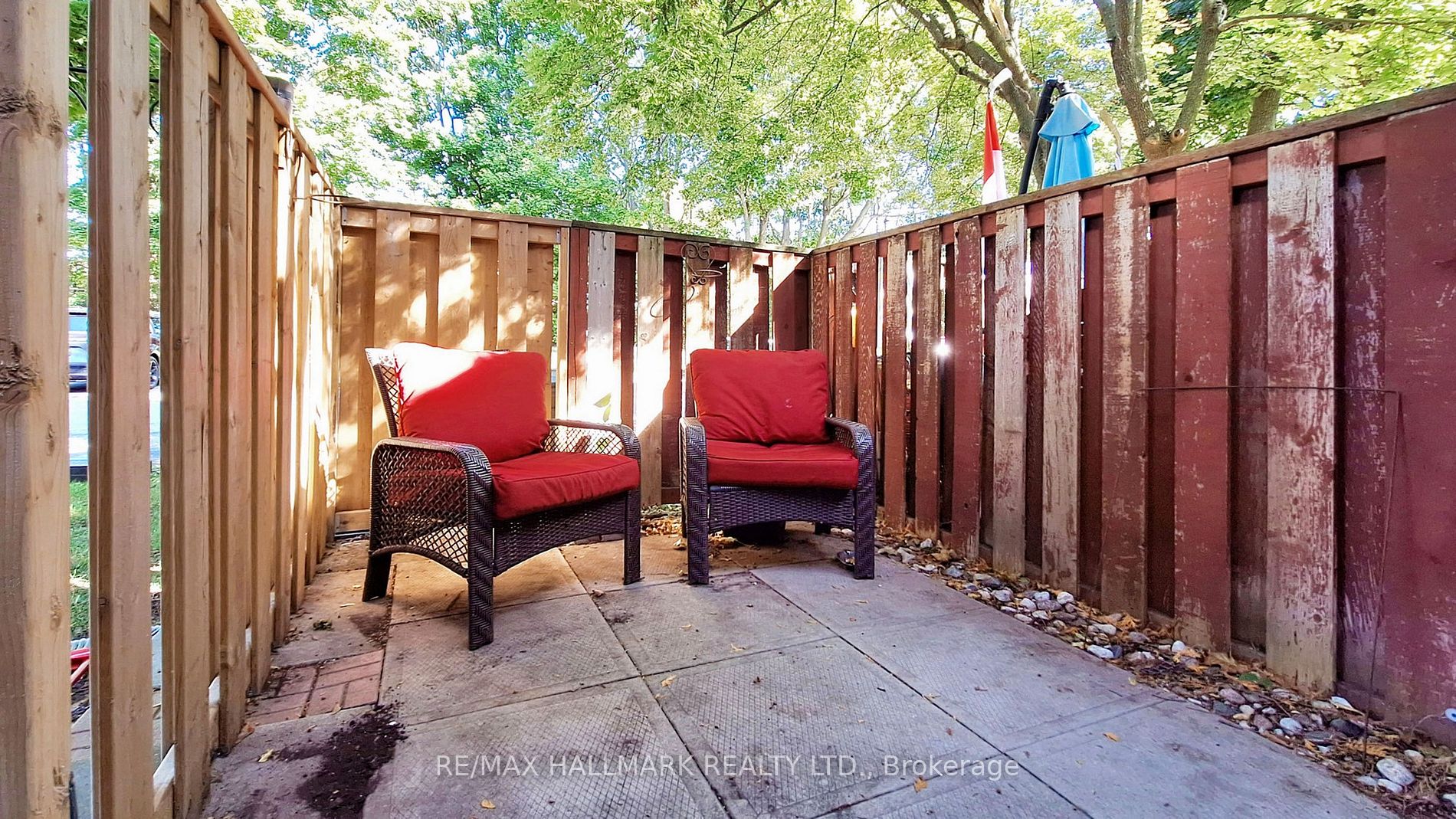 101 Dovedale Drive, #27
