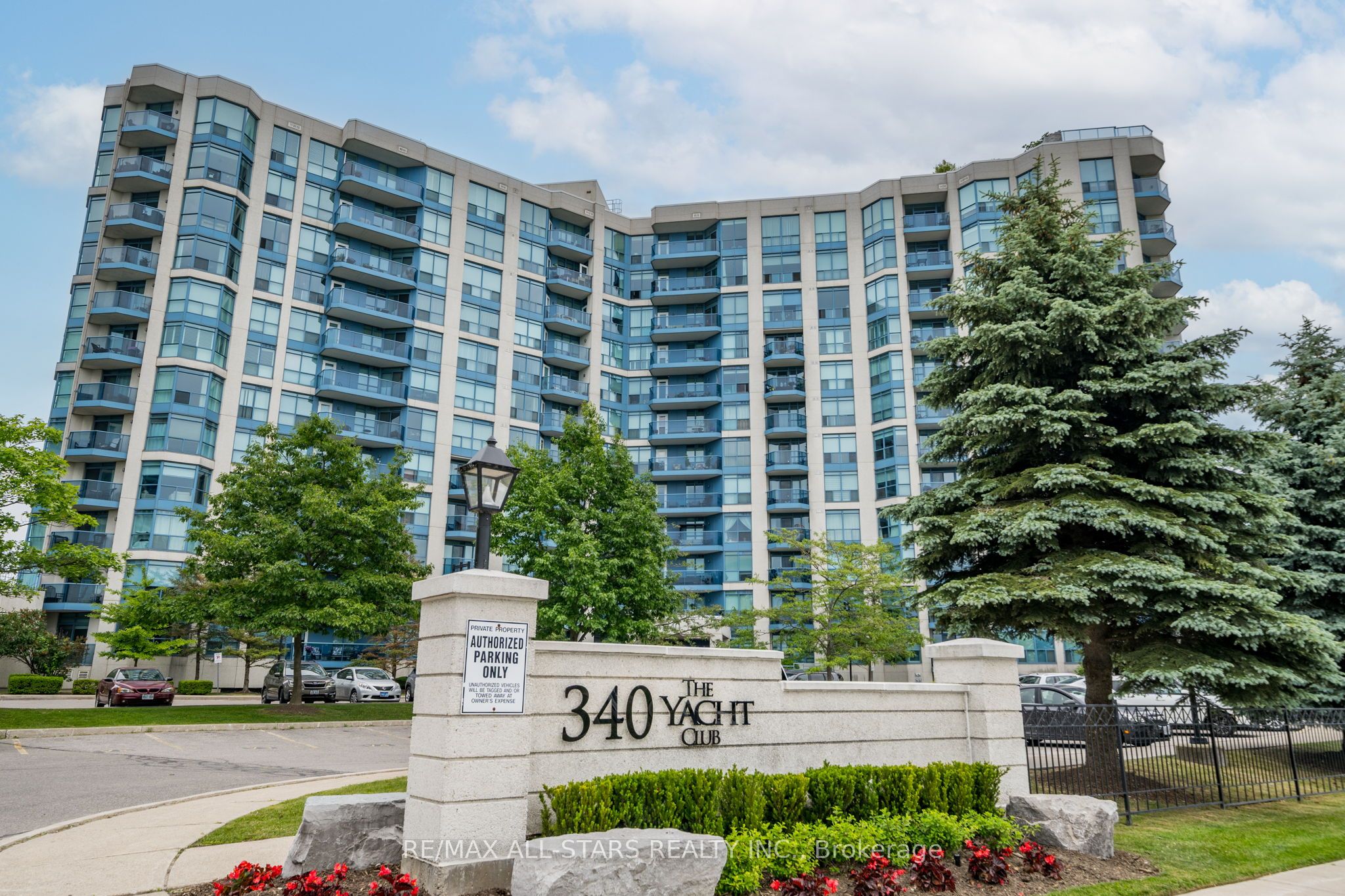 340 Watson Street W, #106