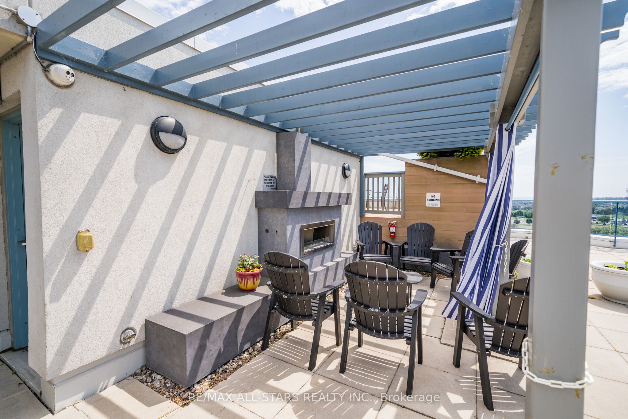 340 Watson Street W, #106