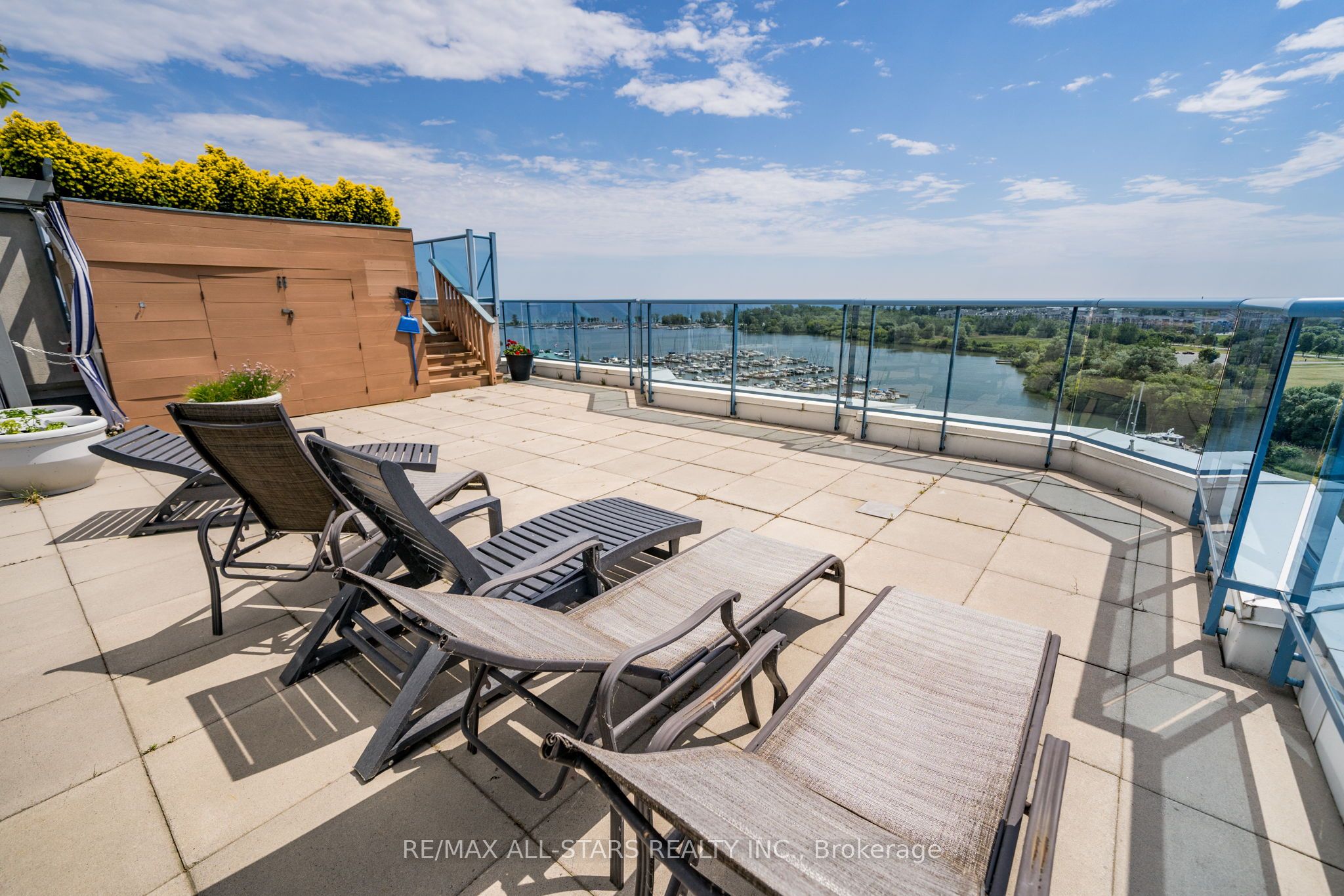 340 Watson Street W, #106