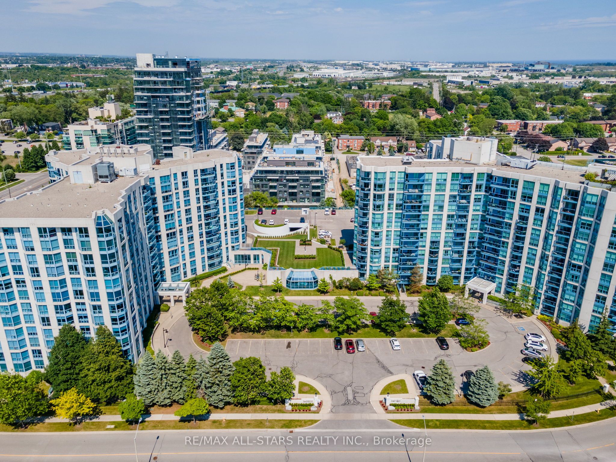 340 Watson Street W, #106