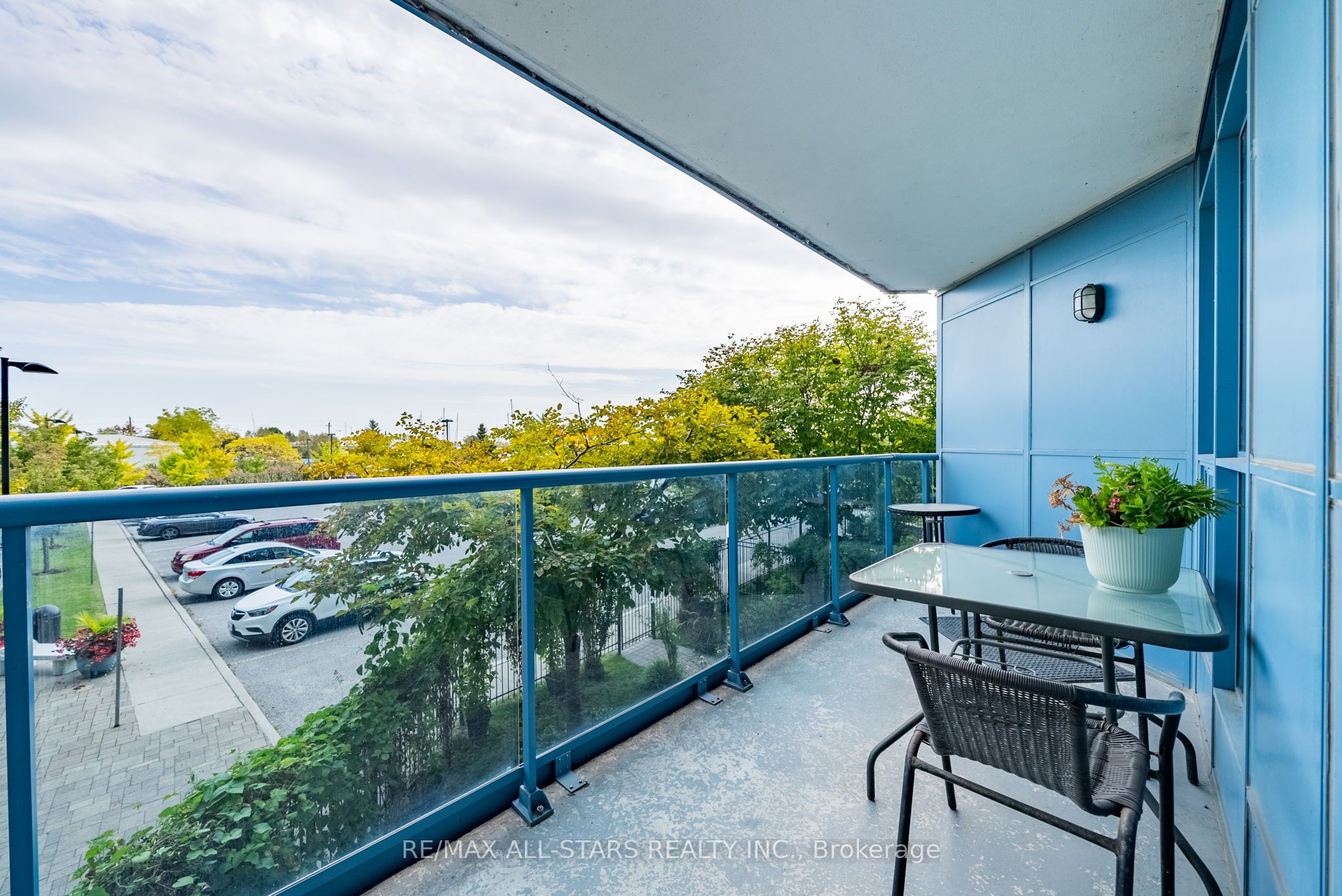 340 Watson Street W, #106