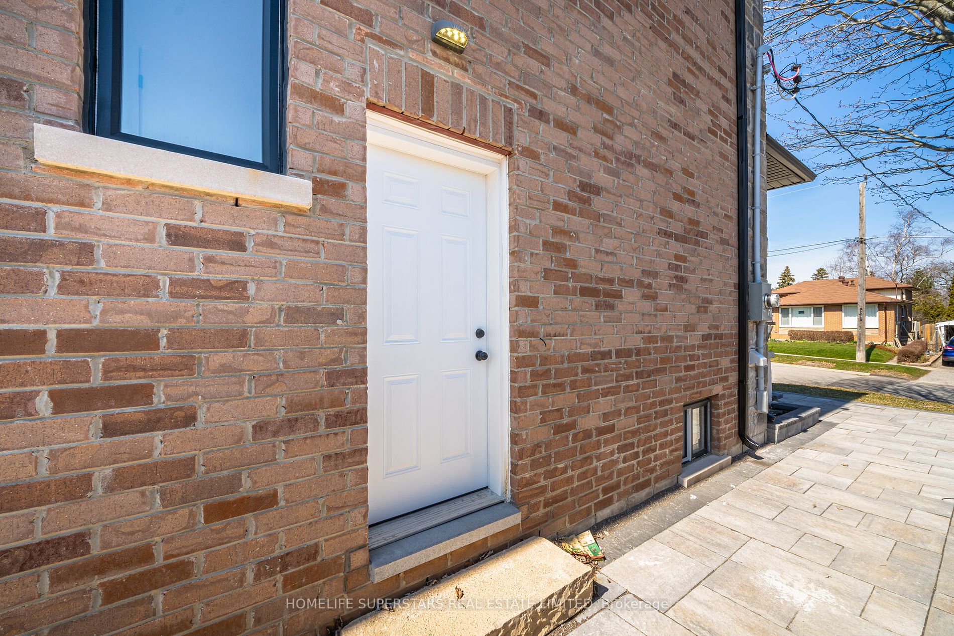 49 Greendowns Drive