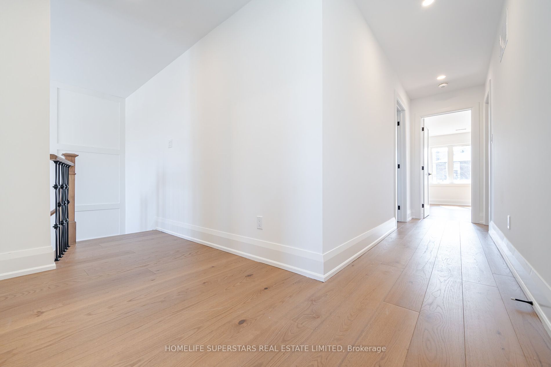 49 Greendowns Drive