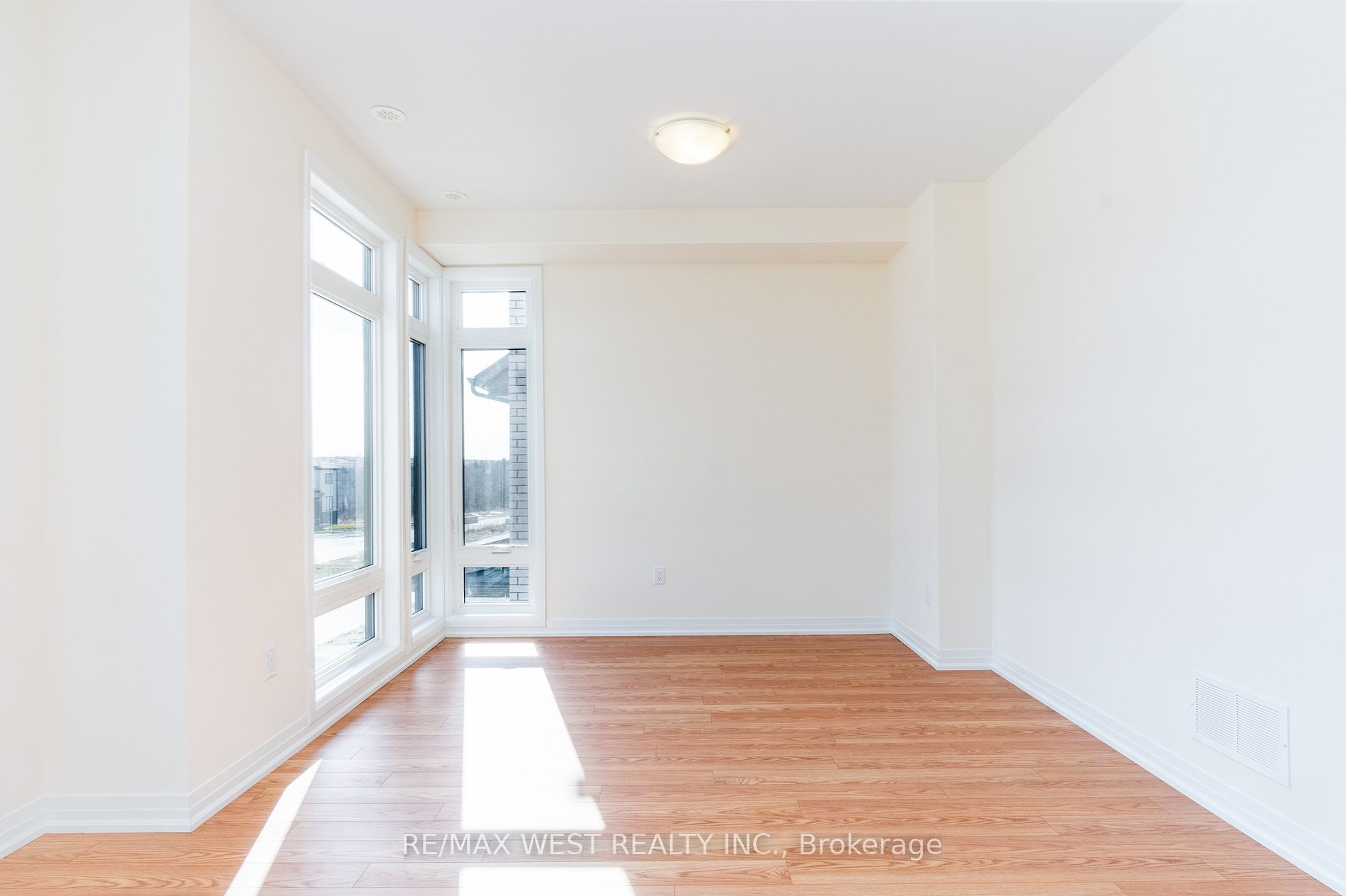 2714 Peter Matthews Drive