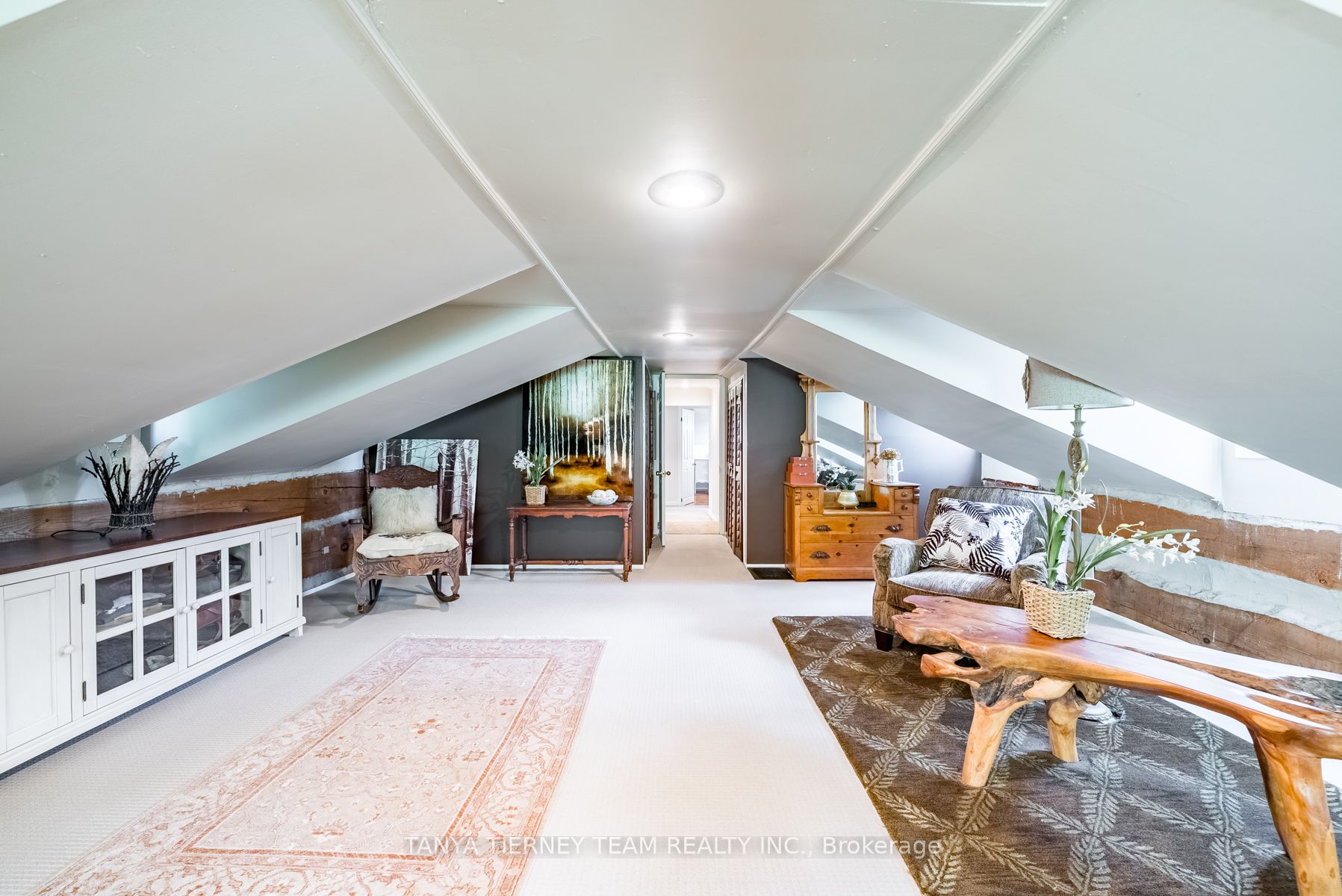 130 Myrtle Road E
