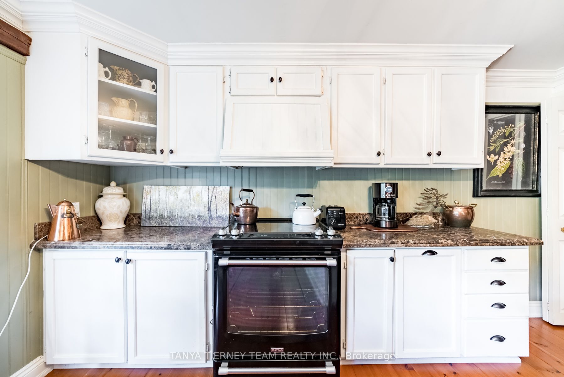 130 Myrtle Road E