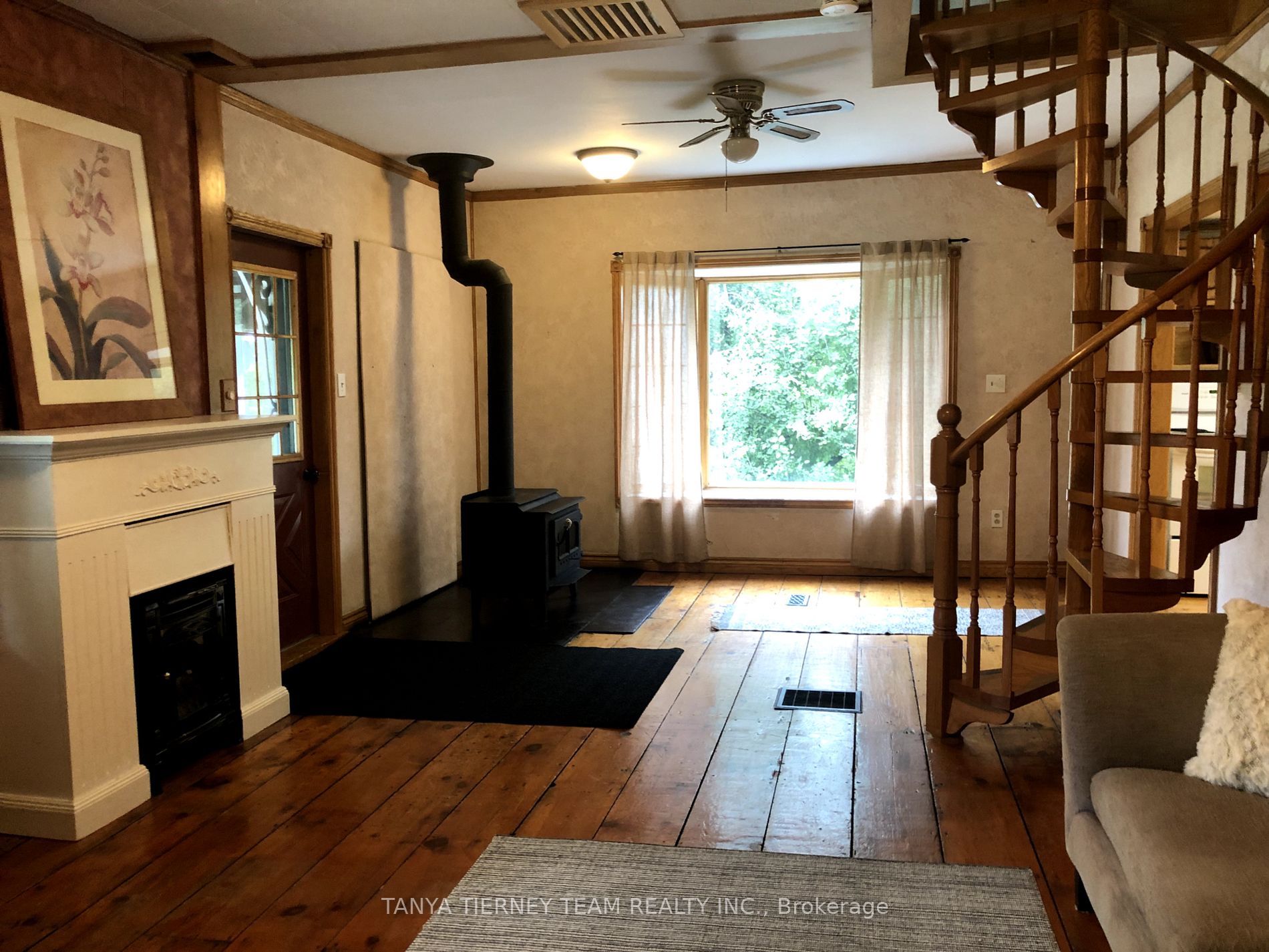 130 Myrtle Road E