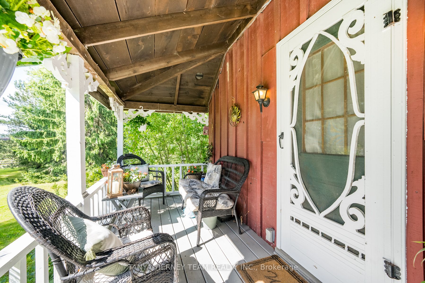 130 Myrtle Road E