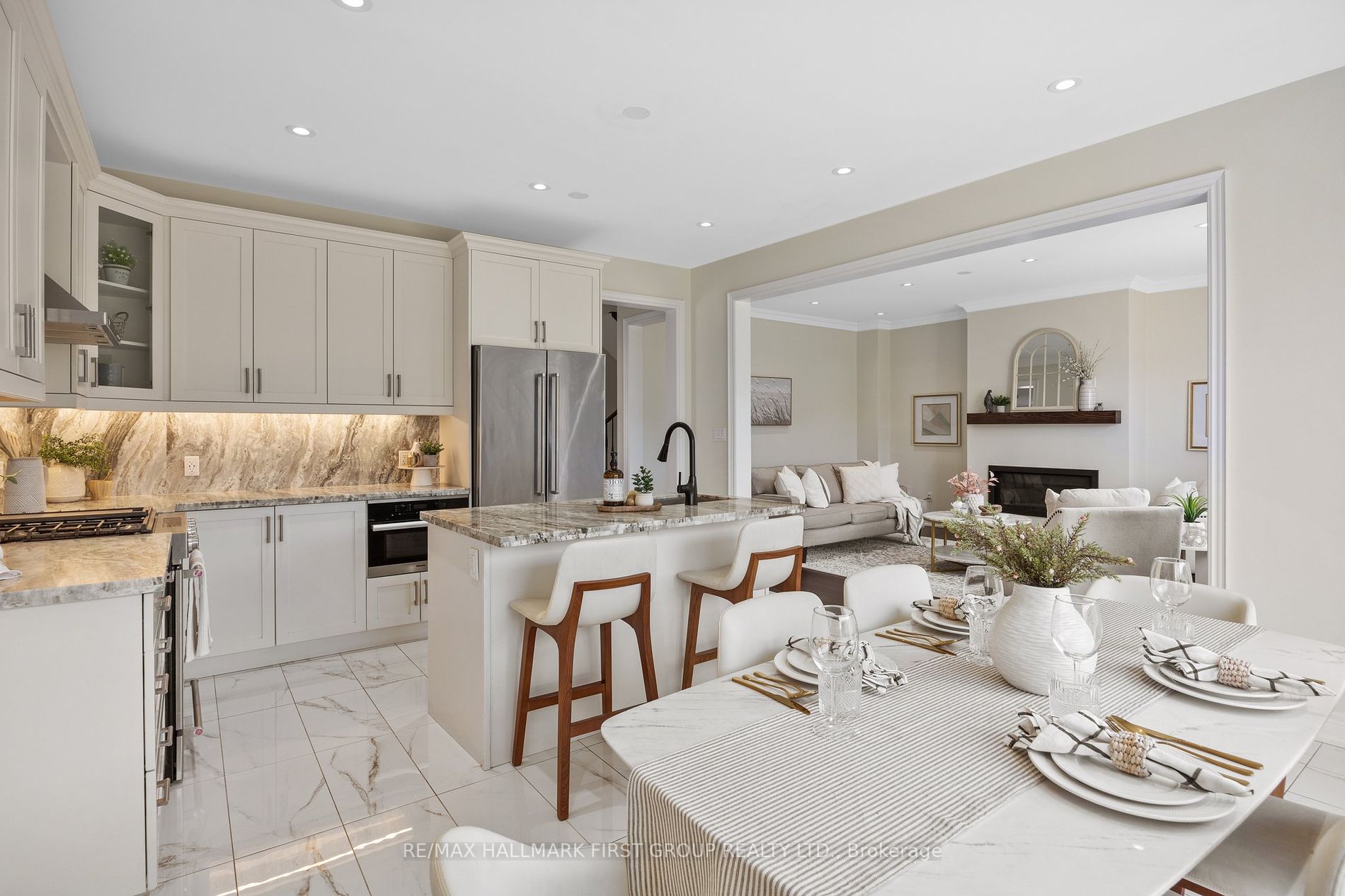 1219 Cactus Crescent