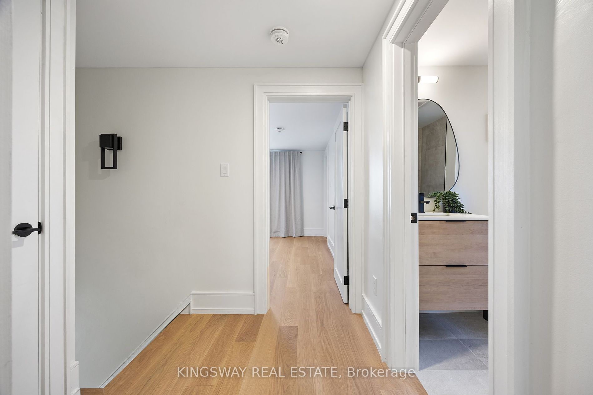 22 Cliffcrest Drive