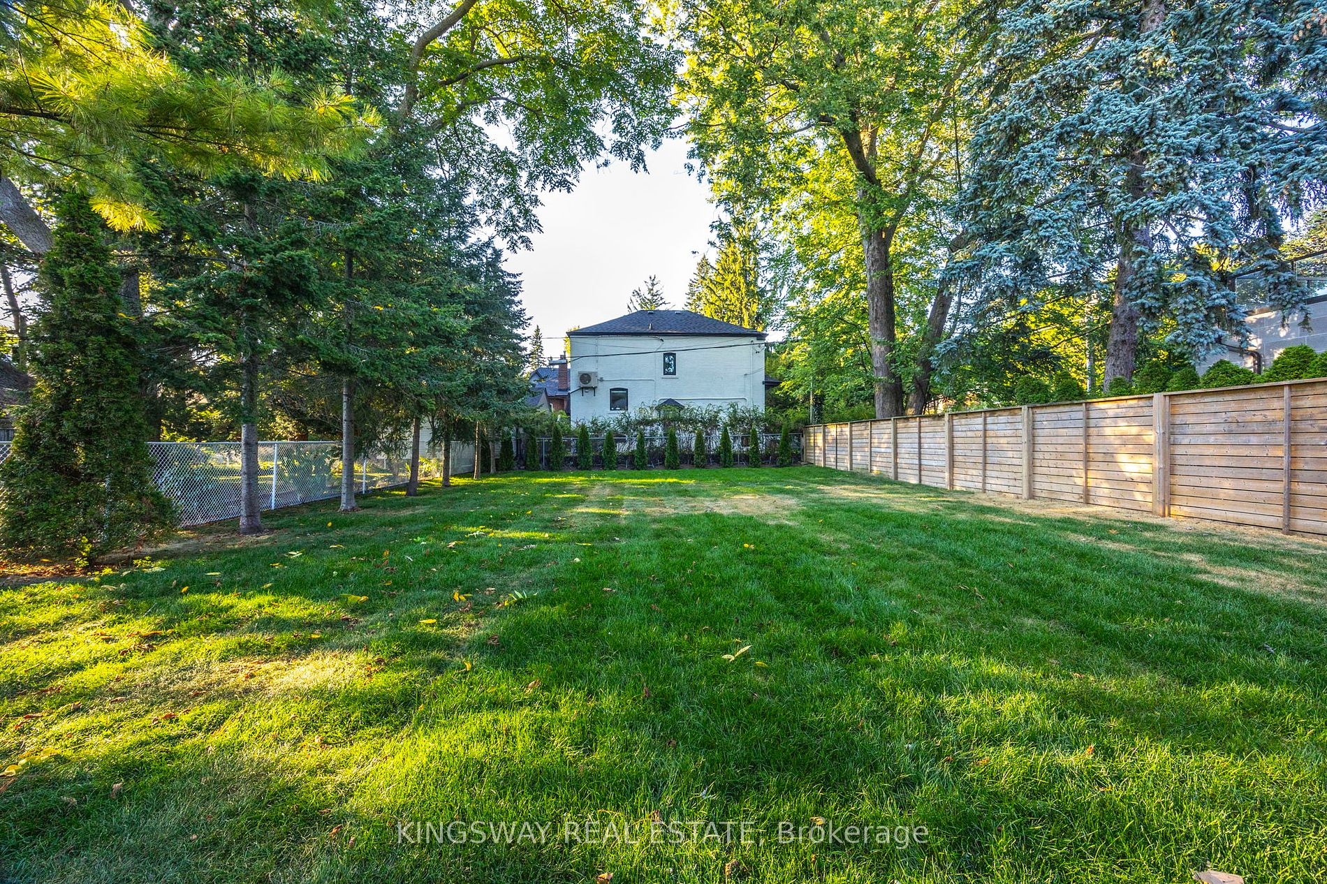 22 Cliffcrest Drive